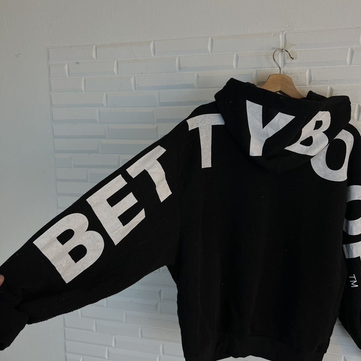 Cartoon Network × Japanese Brand VINTAGE BETTY BOOP STRANGE HEAVEN HOODIE BIG LOGO Size US M / EU 48-50 / 2 - 3 Thumbnail