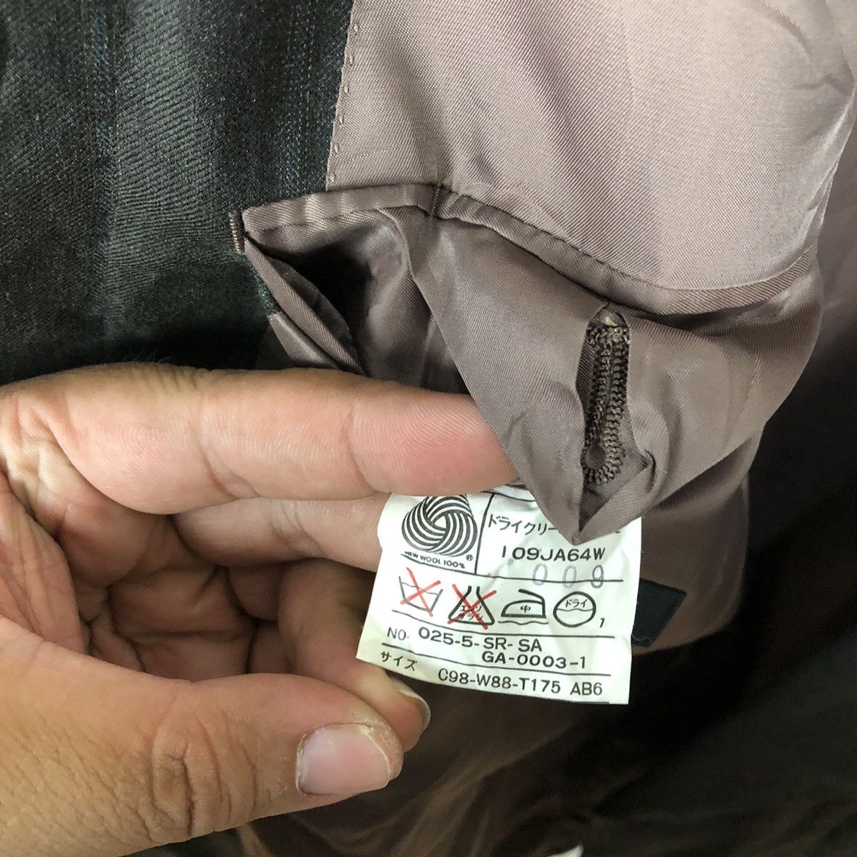 Yves Saint Laurent STRIPE DOUBLE BREAST YVES SAINT LAURENT COAT Size US M / EU 48-50 / 2 - 9 Thumbnail