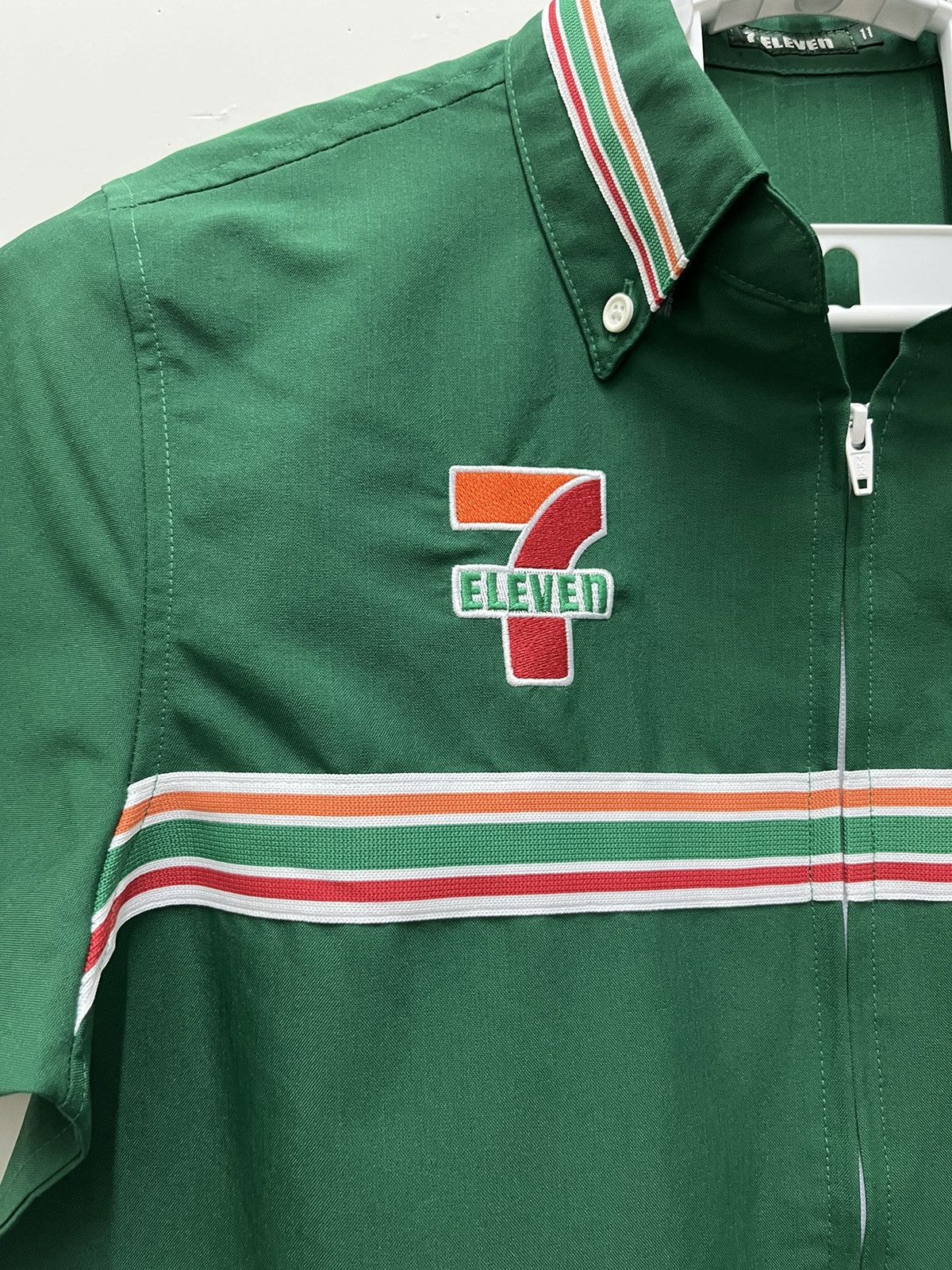 Vintage Vintage 7 Eleven Uniform Shirt Size US M / EU 48-50 / 2 - 4 Thumbnail