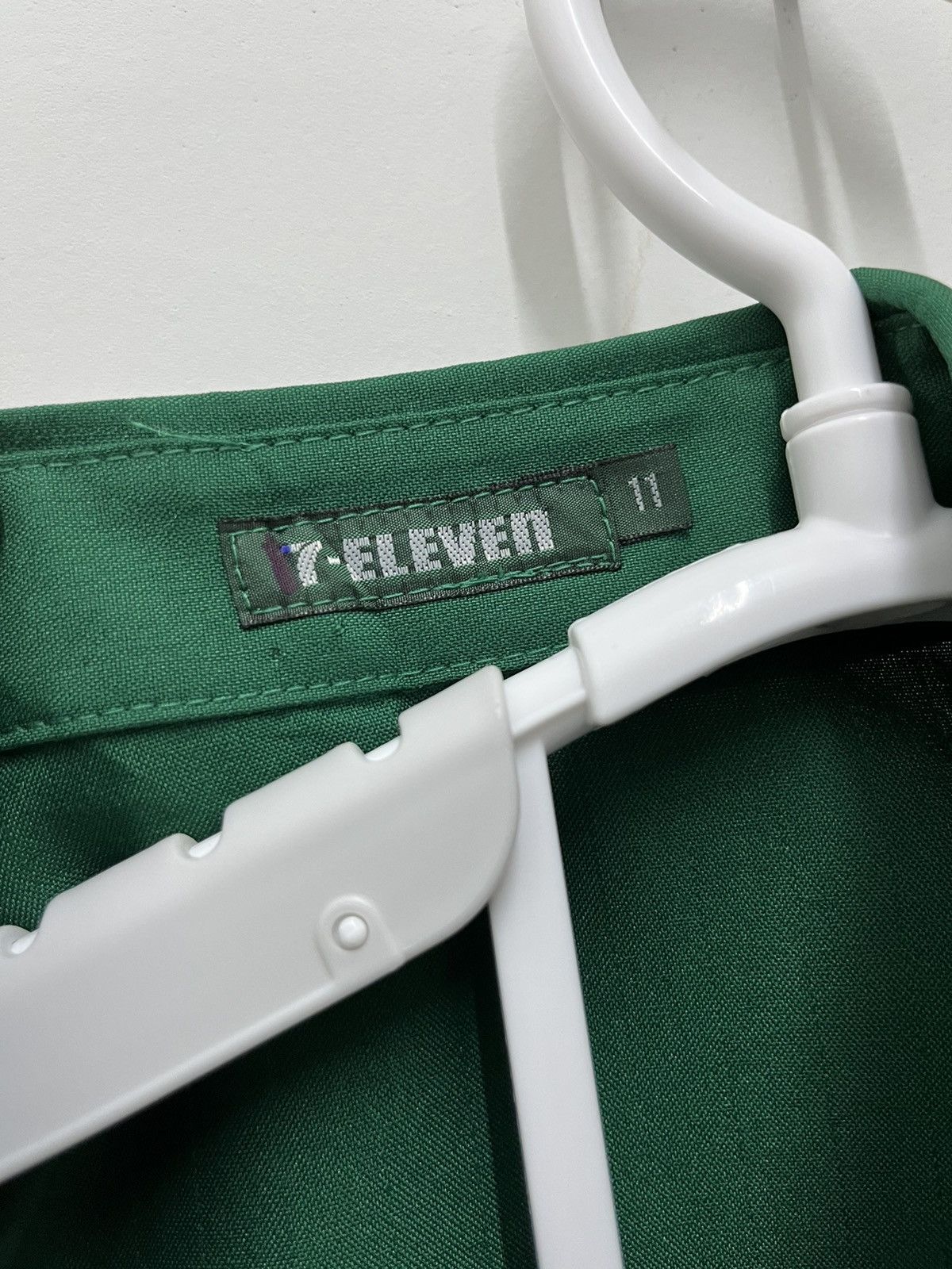 Vintage Vintage 7 Eleven Uniform Shirt Size US M / EU 48-50 / 2 - 10 Thumbnail
