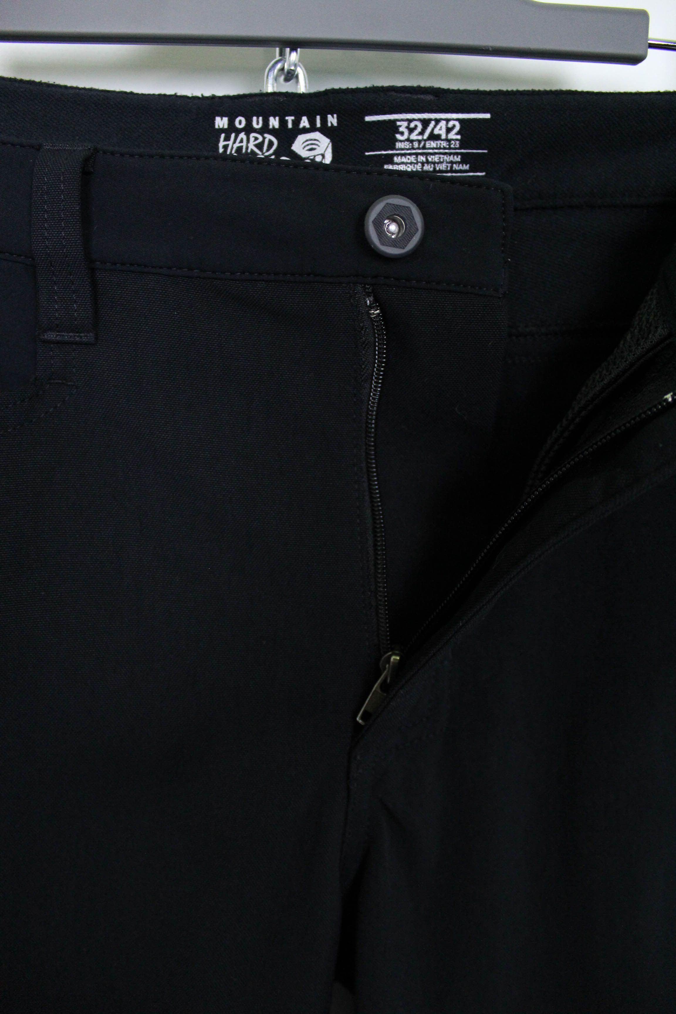 Mountain Hardwear Mountain Hardwear Black Utility Hiking Tech Cargo Shorts Size US 32 / EU 48 - 7 Thumbnail