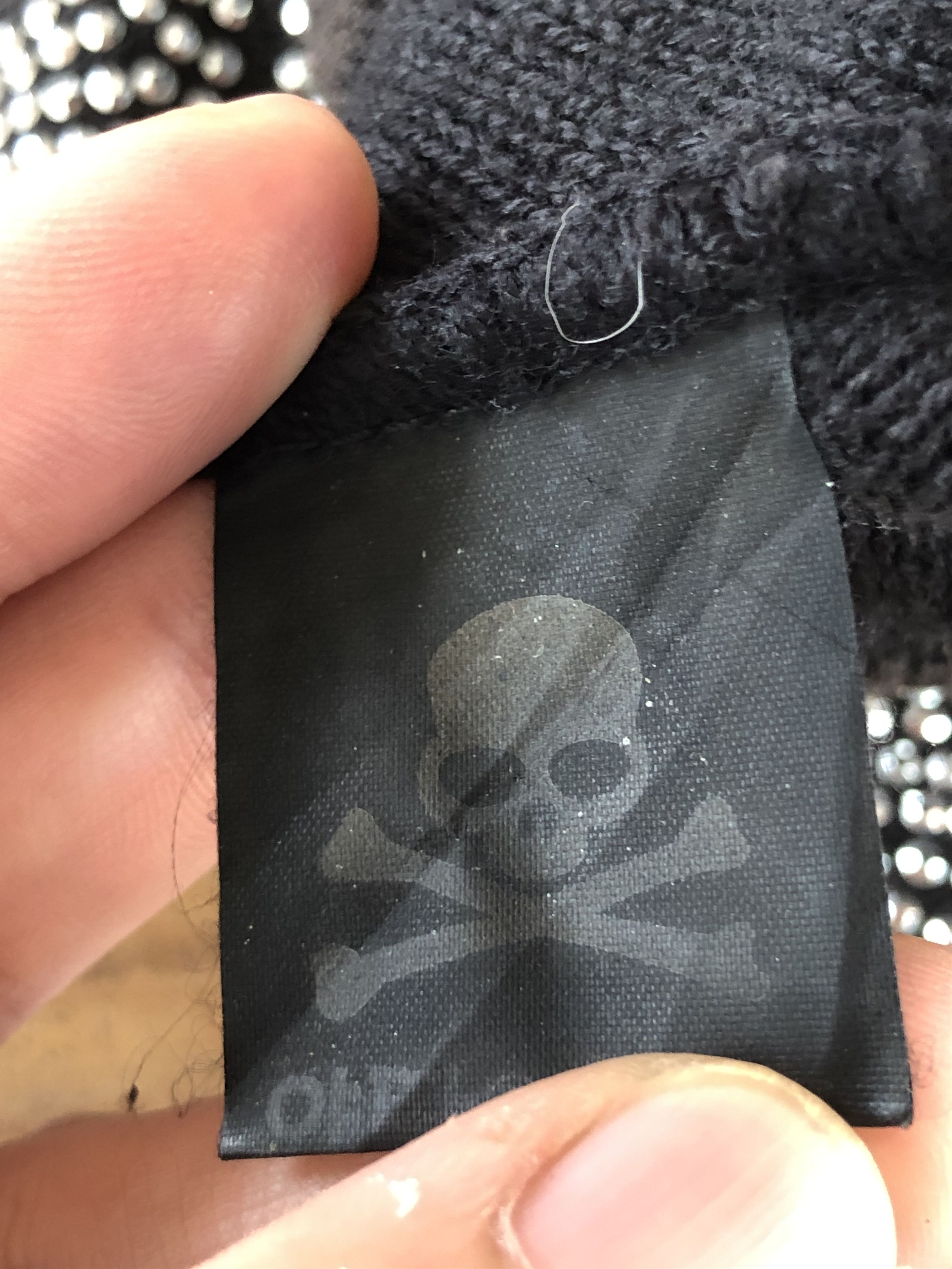 Japanese Brand VINTAGE SKULL RHINESTONE DIAMANTE CUFFLESS BEANIE Size ONE SIZE - 4 Thumbnail
