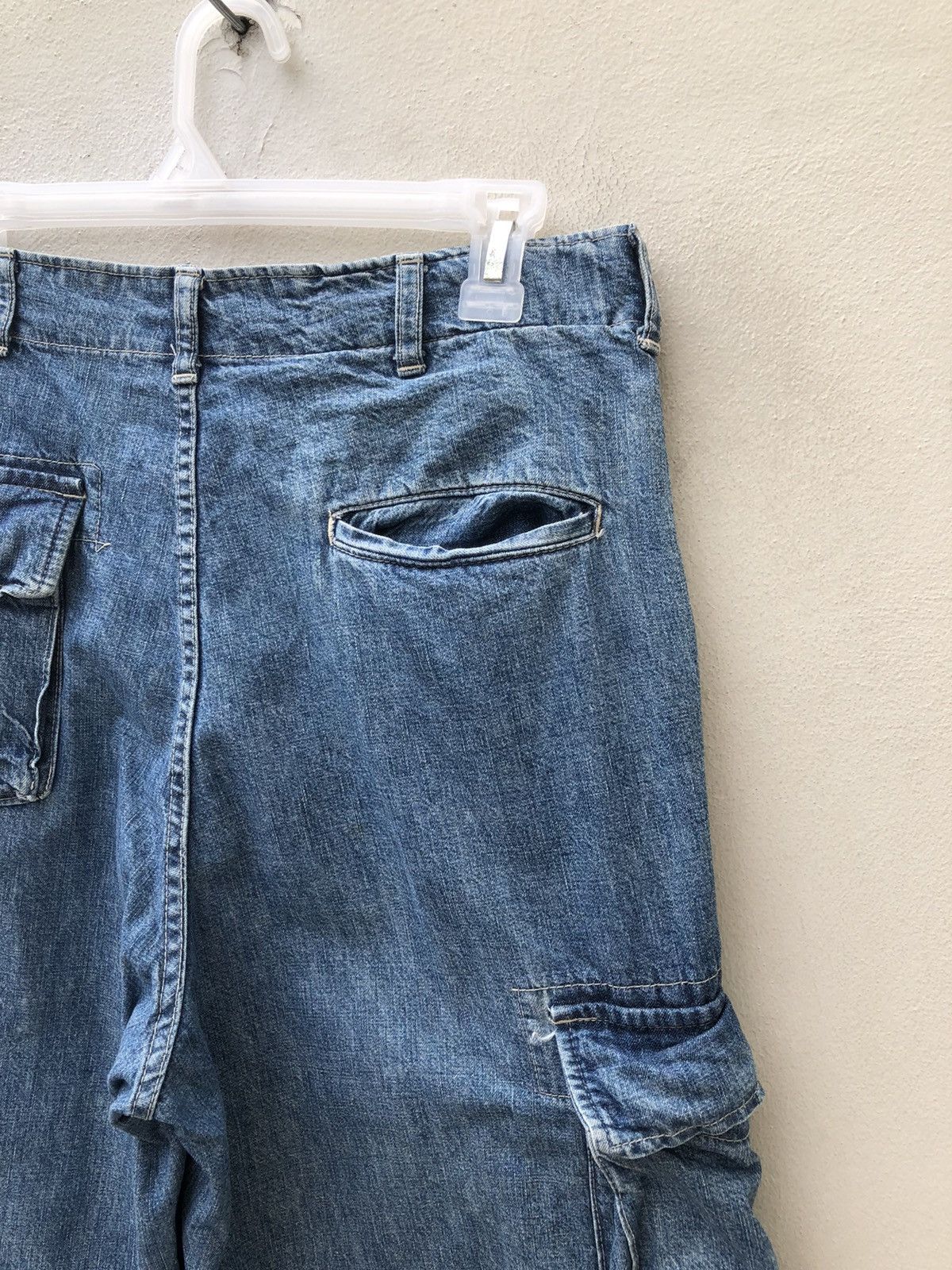 Vintage Vintage Acoustic Japan Faded Blue Denim Cargo Trouser Pant Size US 30 / EU 46 - 17 Thumbnail