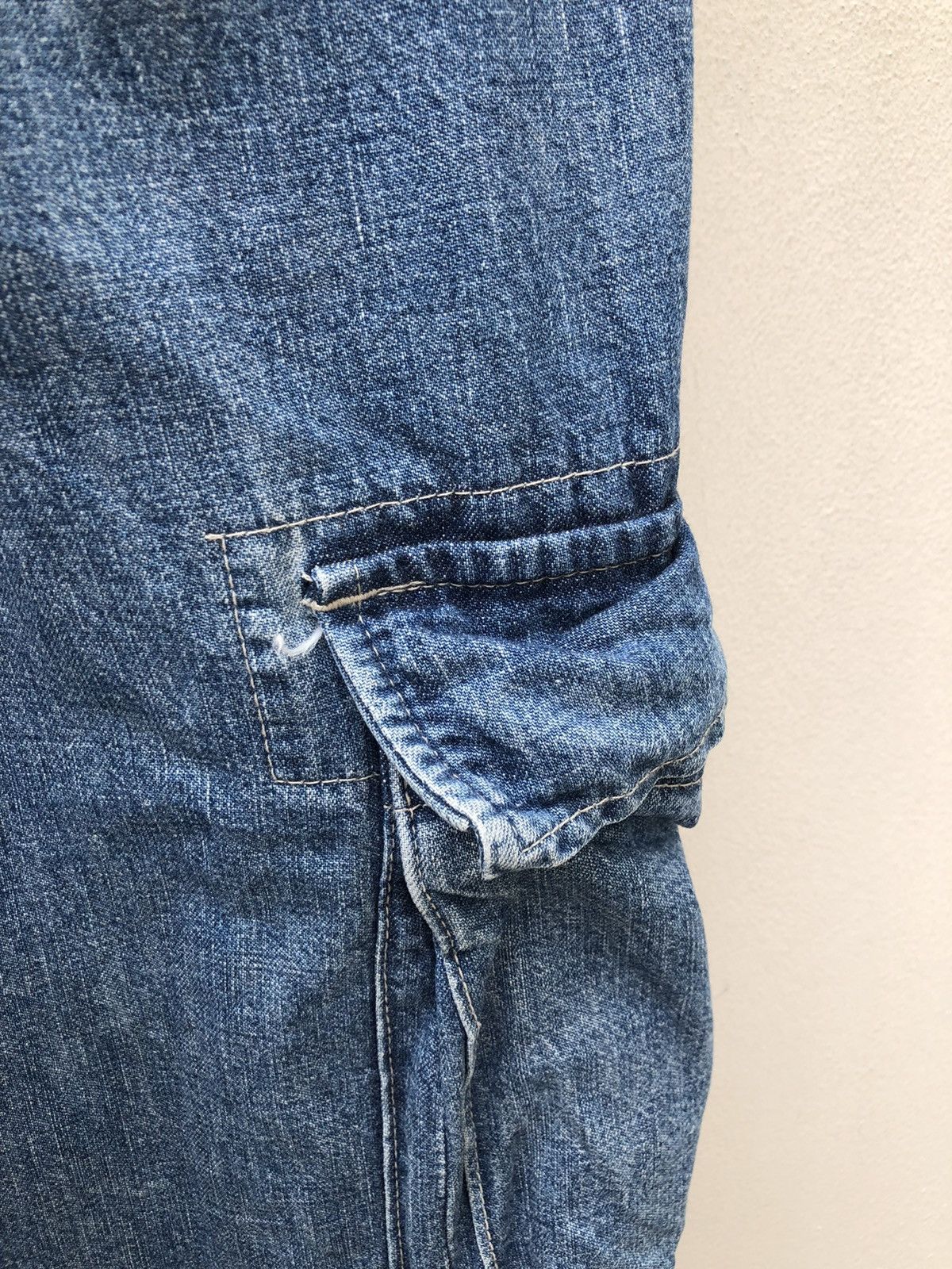 Vintage Vintage Acoustic Japan Faded Blue Denim Cargo Trouser Pant Size US 30 / EU 46 - 20 Thumbnail