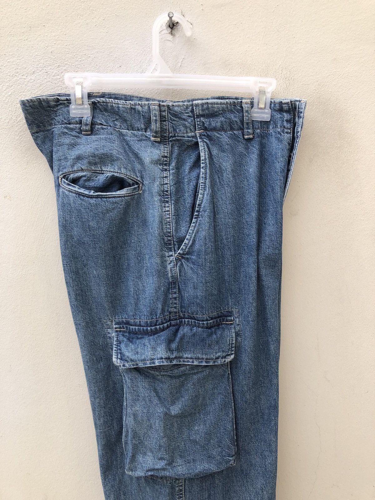 Vintage Vintage Acoustic Japan Faded Blue Denim Cargo Trouser Pant Size US 30 / EU 46 - 22 Thumbnail