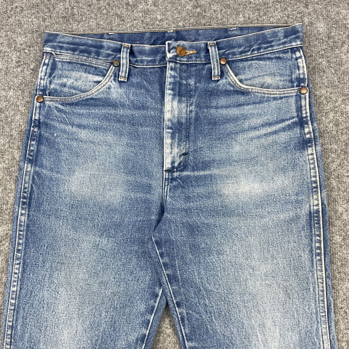 Vintage × Wrangler Vintage Wrangler Distressed Faded Jeans wc-200 Size US 32 / EU 48 - 3 Thumbnail