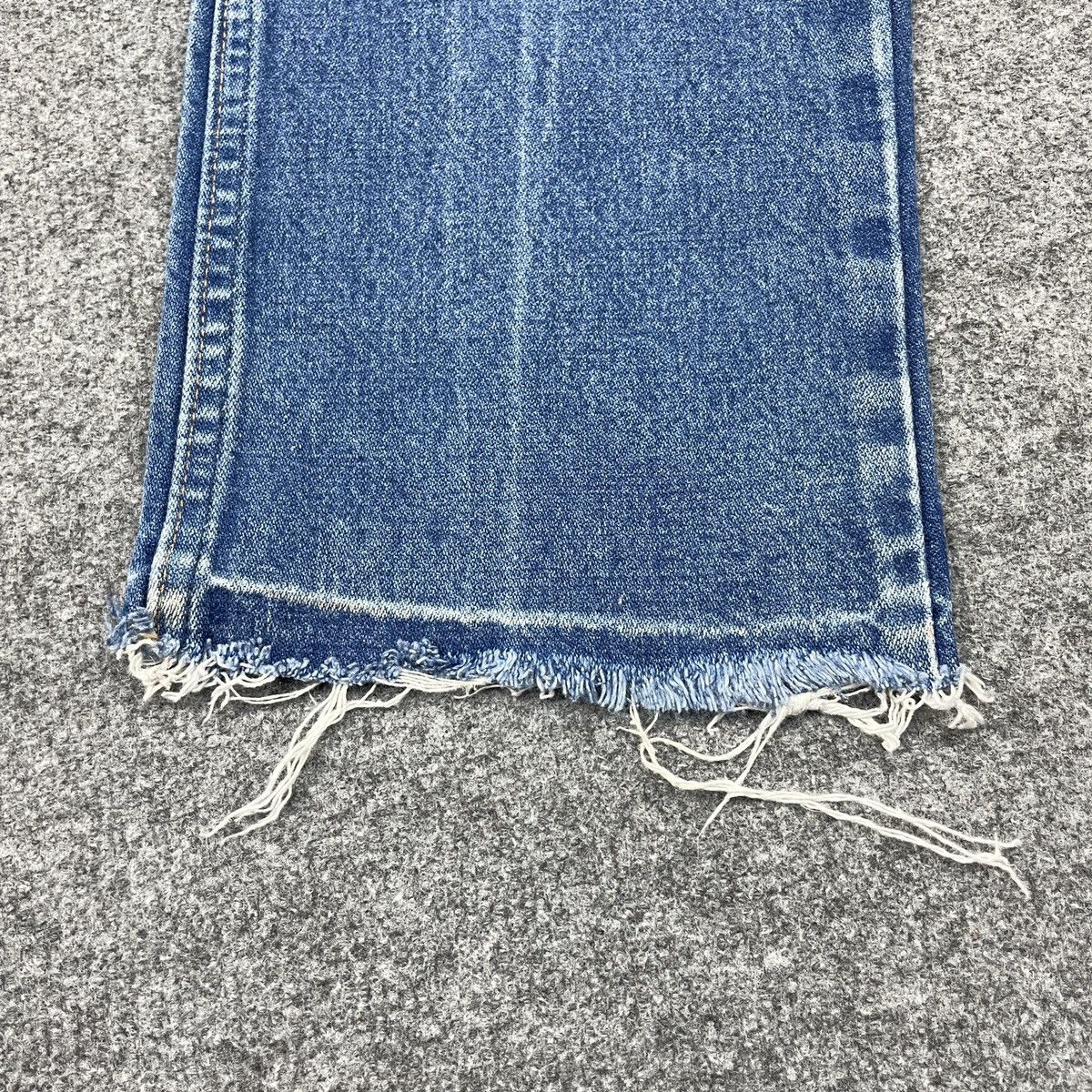 Vintage × Wrangler Vintage Wrangler Distressed Faded Jeans wc-200 Size US 32 / EU 48 - 7 Thumbnail