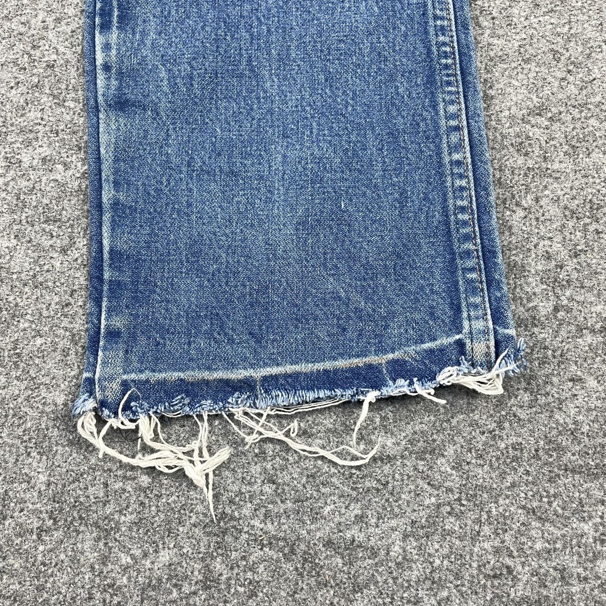 Vintage × Wrangler Vintage Wrangler Distressed Faded Jeans wc-200 Size US 32 / EU 48 - 8 Thumbnail
