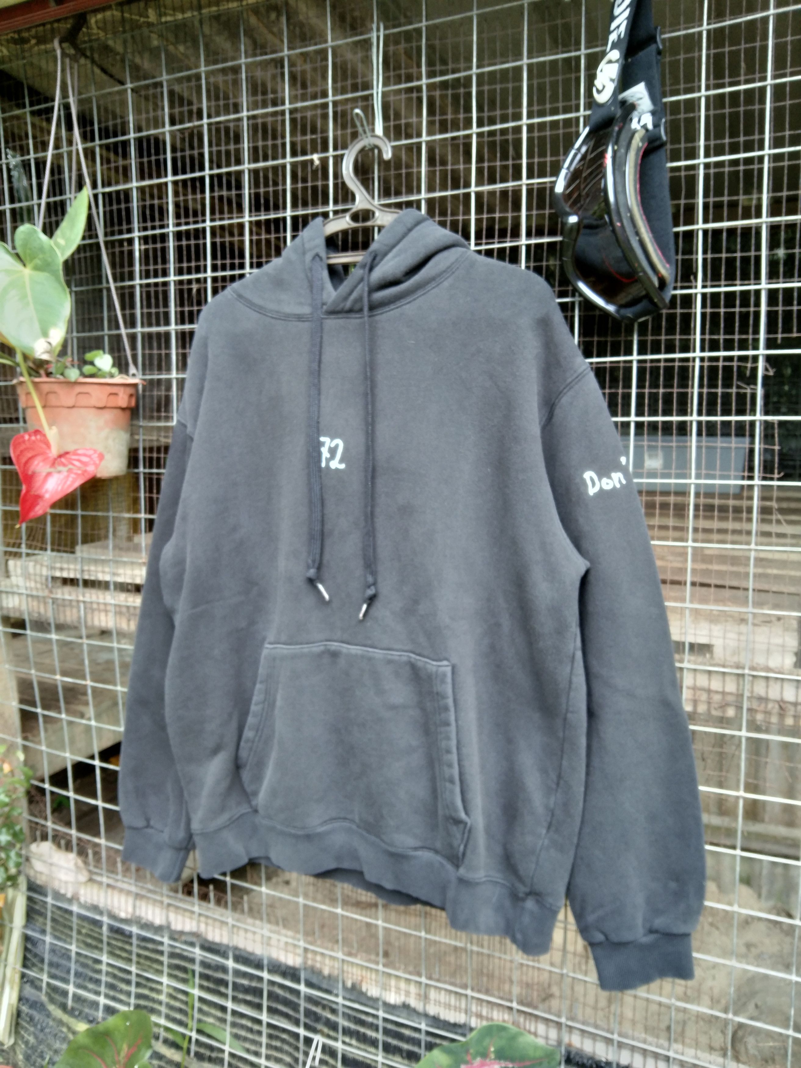 Japanese Brand 🔥LAST DROP 🔥COMPAGNO "DON'T HATE" SWEATER HOODIE Size US L / EU 52-54 / 3 - 4 Thumbnail