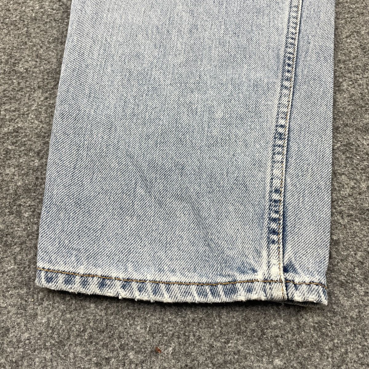 Levi's × Vintage Vintage Levi's 560 Light Wash wc-187 Size US 33 - 8 Thumbnail