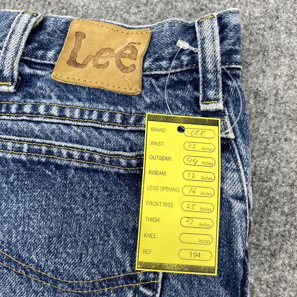 Lee × Vintage Vintage Lee Distressed Faded Jean wc-194 Size US 35 - 11 Thumbnail
