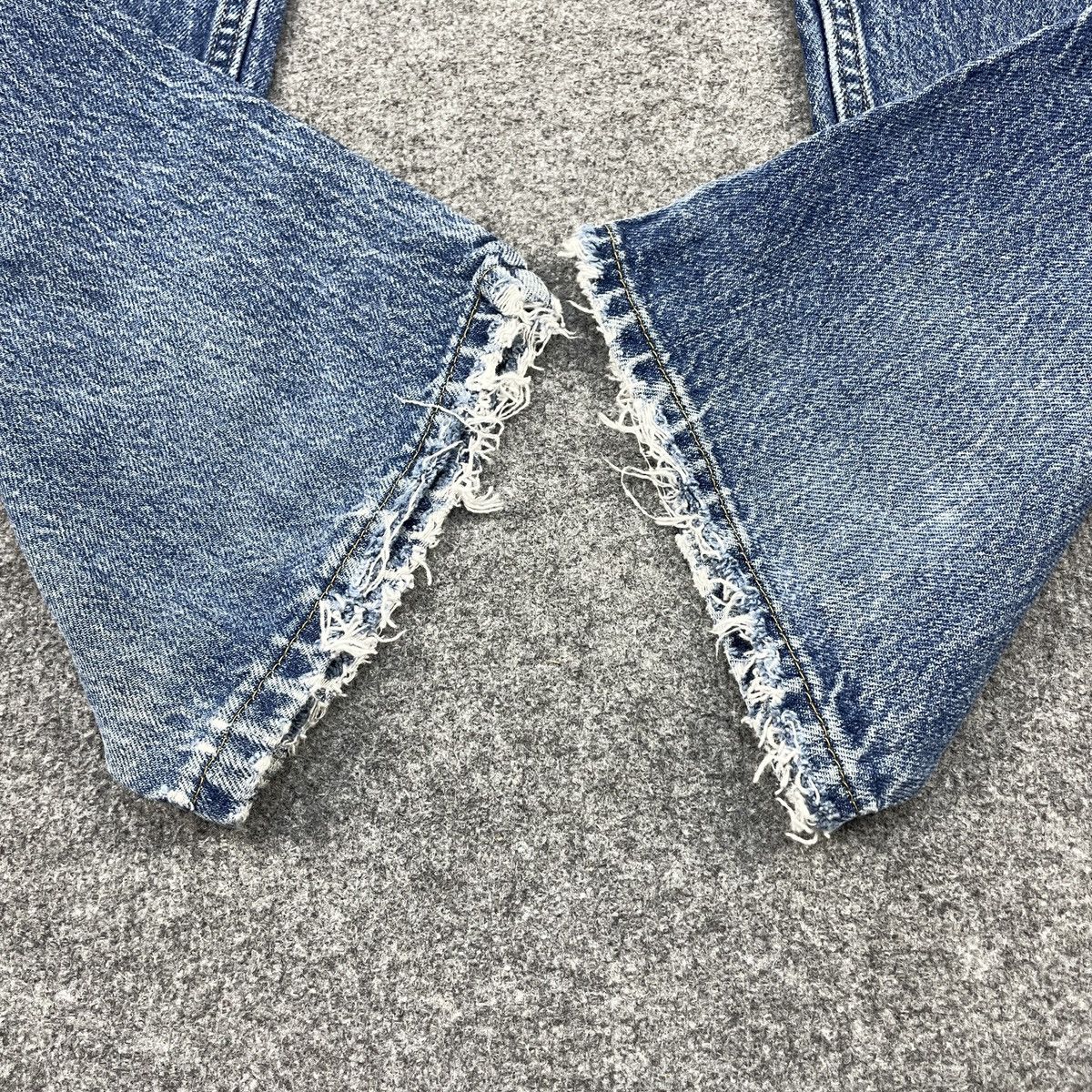 Lee × Vintage Vintage Lee Distressed Faded Jean wc-194 Size US 35 - 8 Thumbnail
