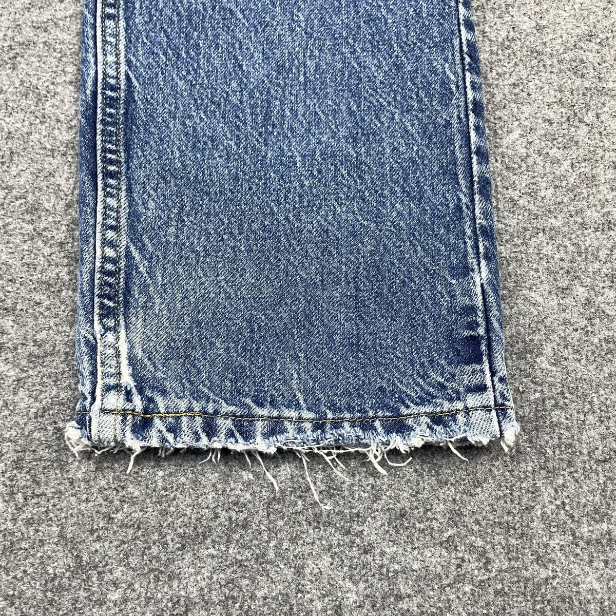 Lee × Vintage Vintage Lee Distressed Faded Jean wc-194 Size US 35 - 7 Thumbnail