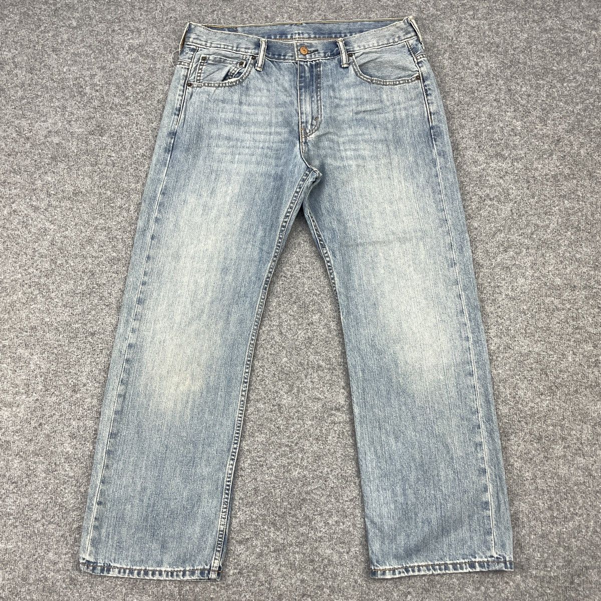 Levi's Vintage Levi's 569 Light Wash Jeans wc-238 Size US 34 / EU 50 - 1 Thumbnail