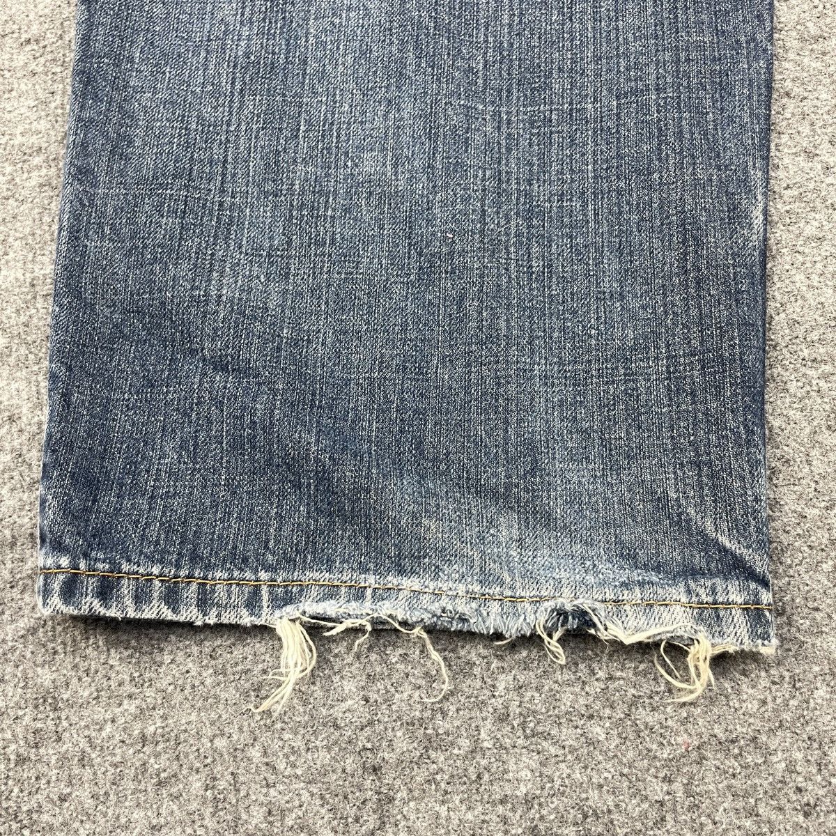 Levi's × Vintage Vintage Levi's 550 Faded Jeans wc-229 Size US 44 / EU 60 - 8 Thumbnail