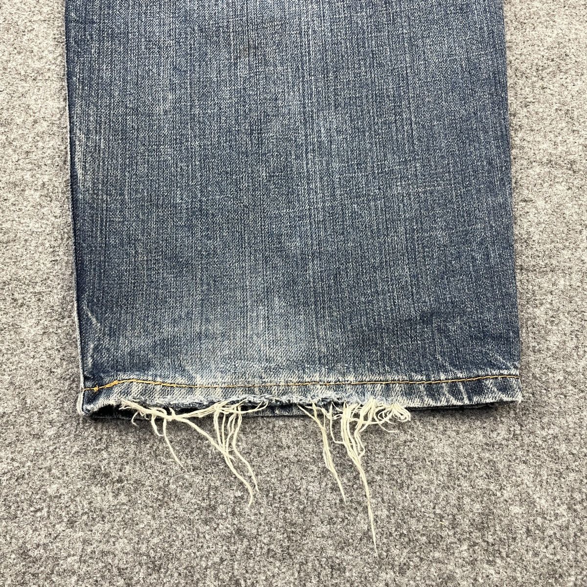 Levi's × Vintage Vintage Levi's 550 Faded Jeans wc-229 Size US 44 / EU 60 - 9 Thumbnail
