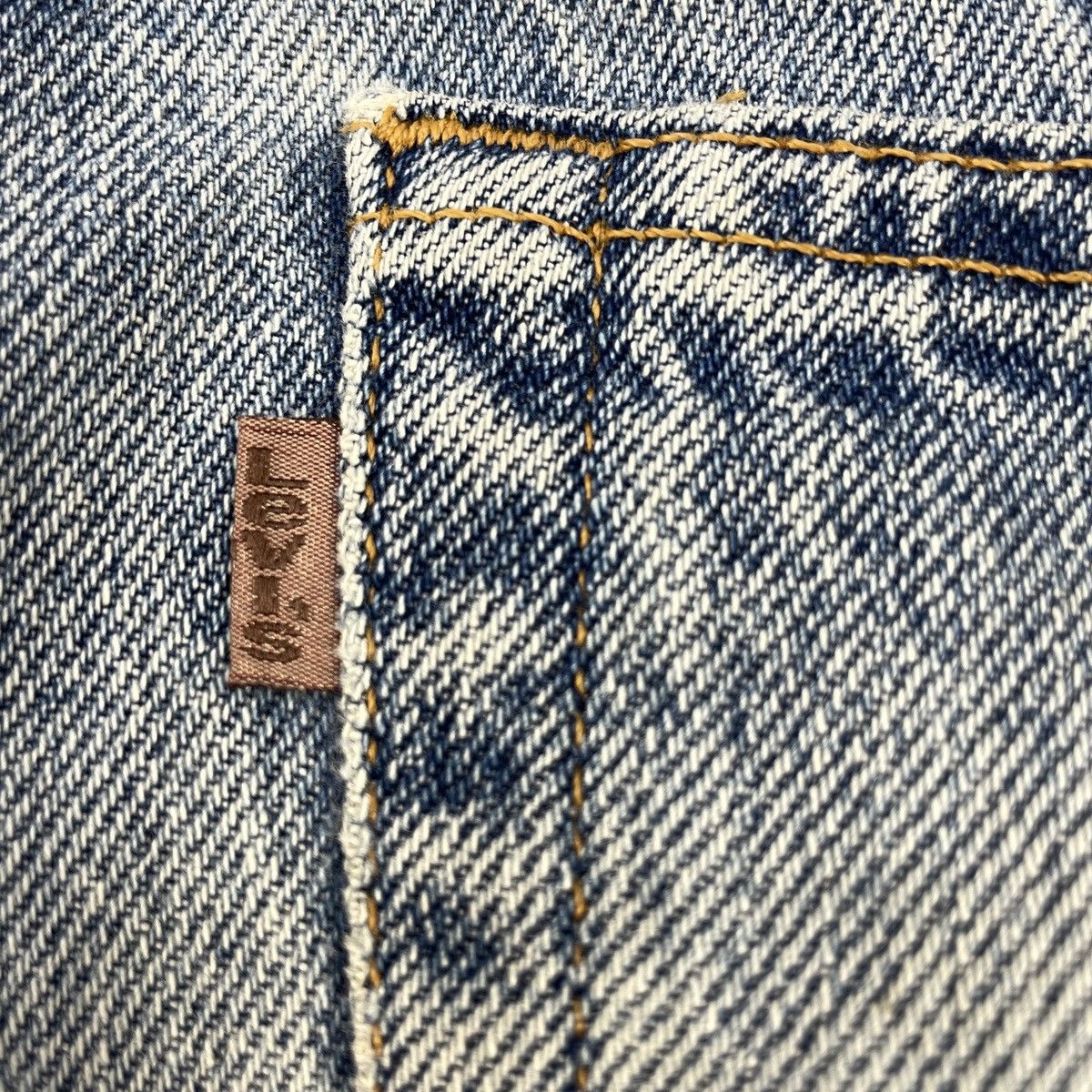 Levi's × Vintage Vintage Levi's 540 Faded Blue Jeans wc-193 Size US 33 - 13 Thumbnail