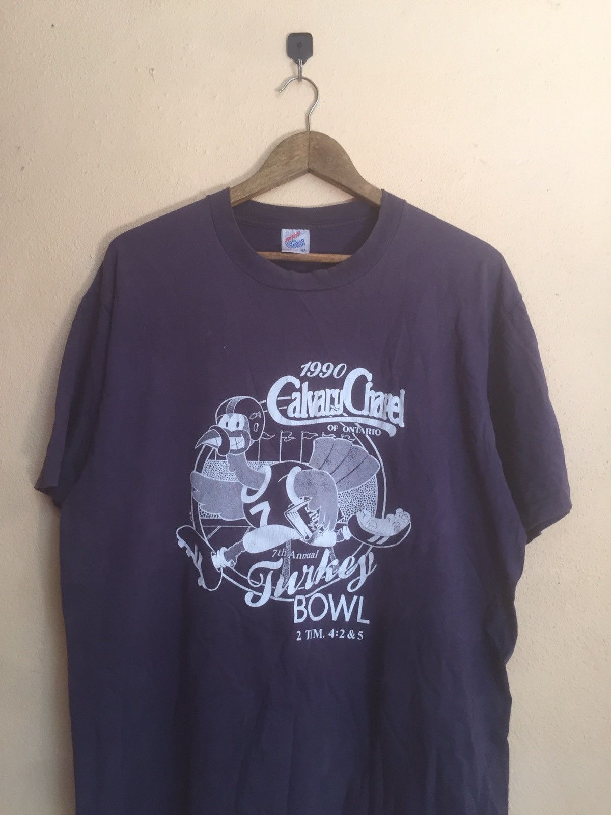 Cartoon Network × Jerzees × Vintage Vintage 90s Calvary chapel cartoon nfl tee Size US L / EU 52-54 / 3 - 2 Thumbnail