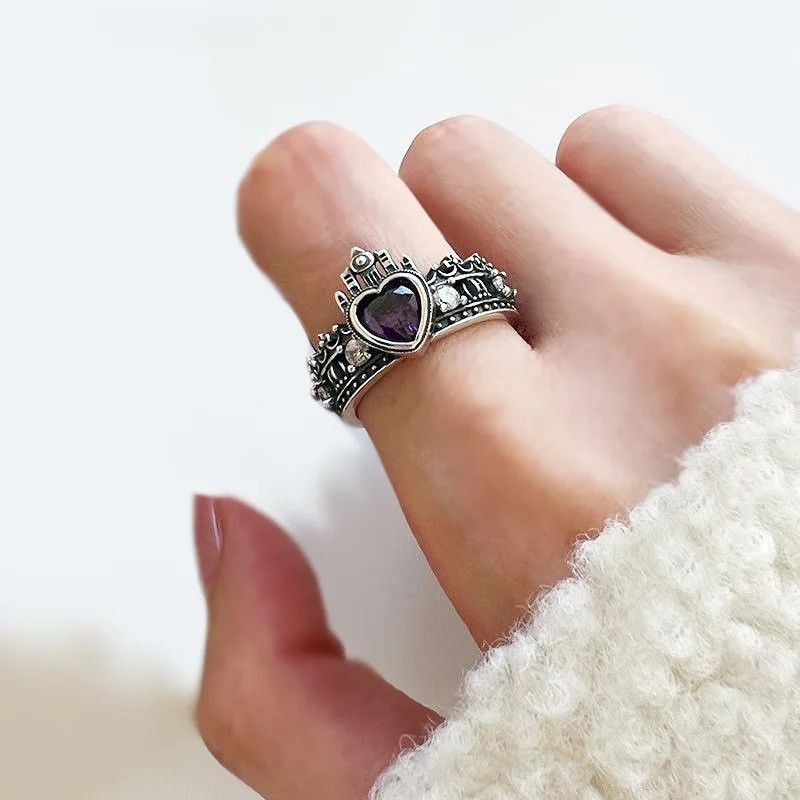 Jewelry Castle Love Crown Rings Size ONE SIZE - 1 Thumbnail