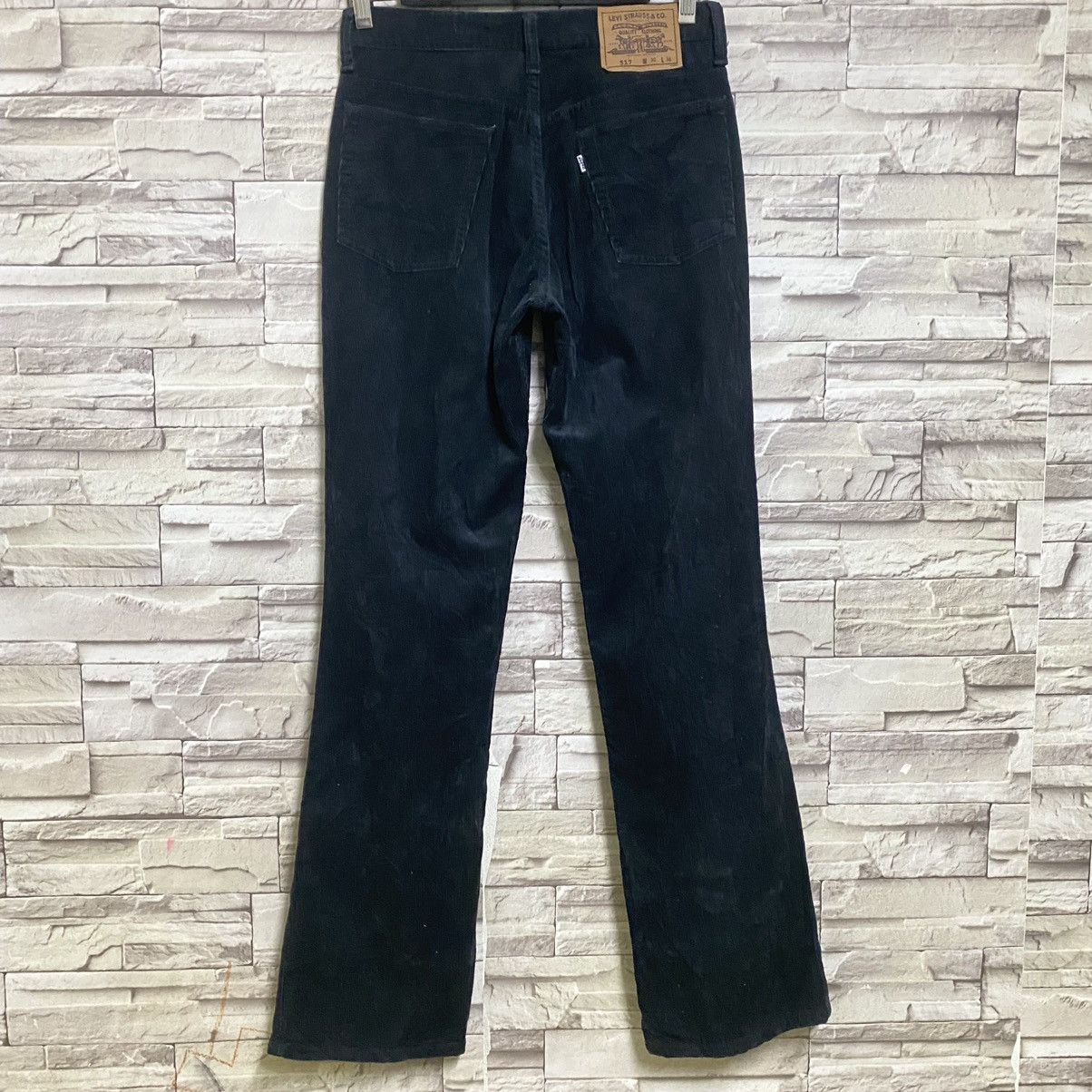 Levi's Vintage Levis 517 Black Corduroy Flare Jeans Size US 30 / EU 46 - 8 Thumbnail