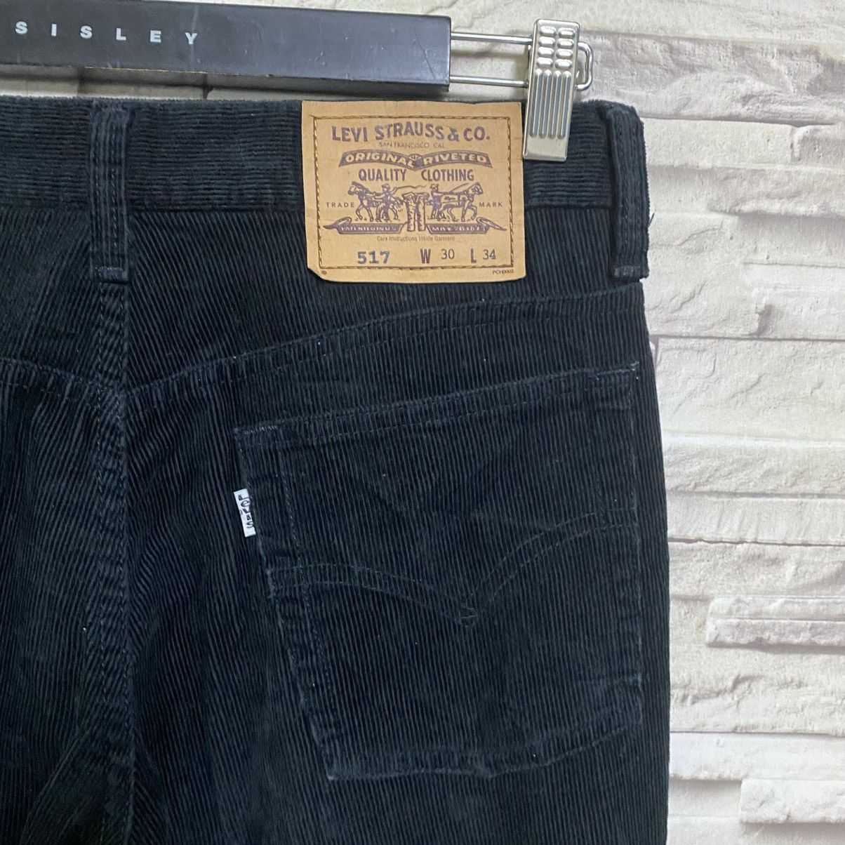 Levi's Vintage Levis 517 Black Corduroy Flare Jeans Size US 30 / EU 46 - 11 Thumbnail
