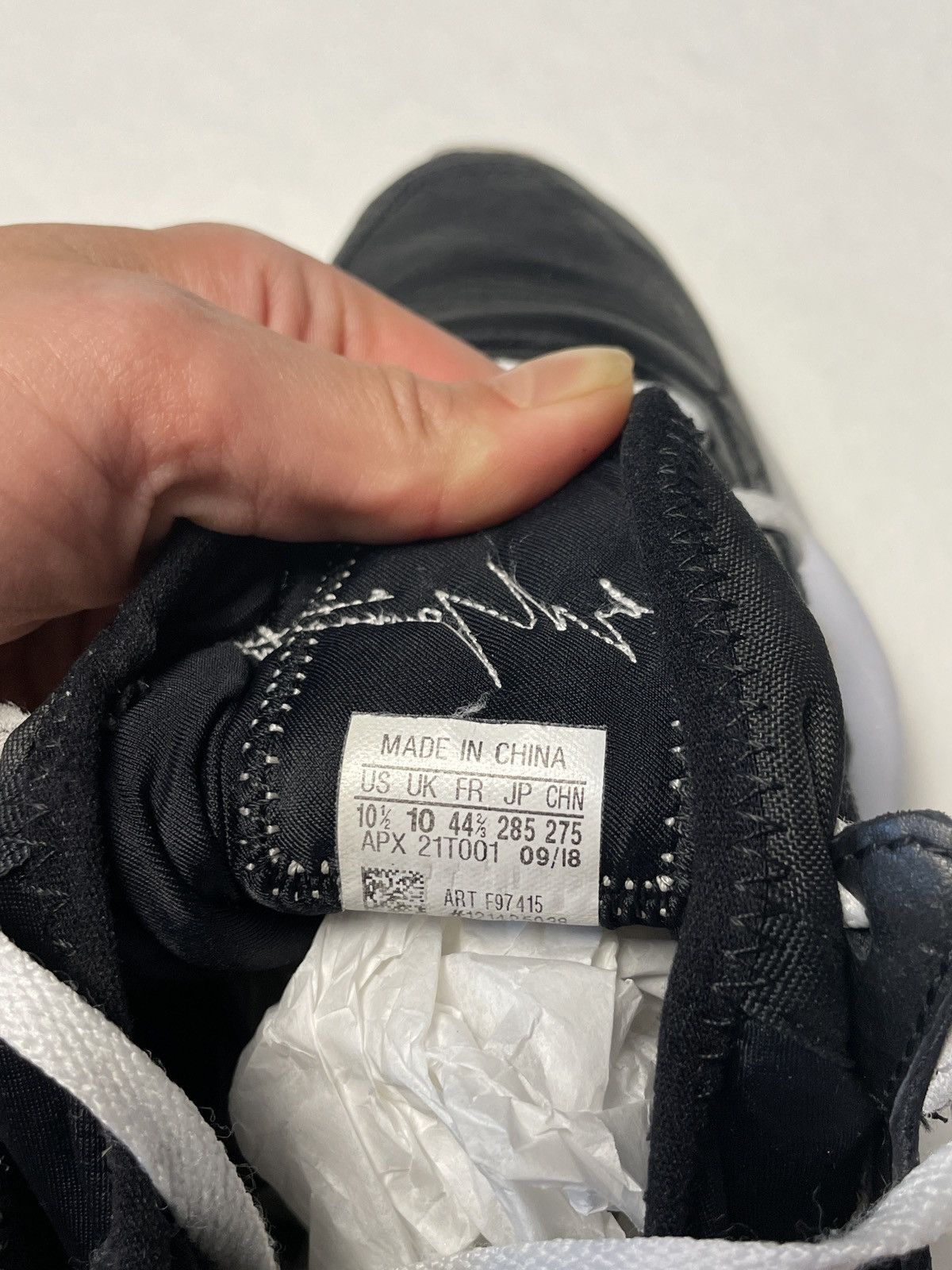 Adidas Y-3 Kaiwa Leather Black White Size US 10.5 / EU 43-44 - 11 Thumbnail