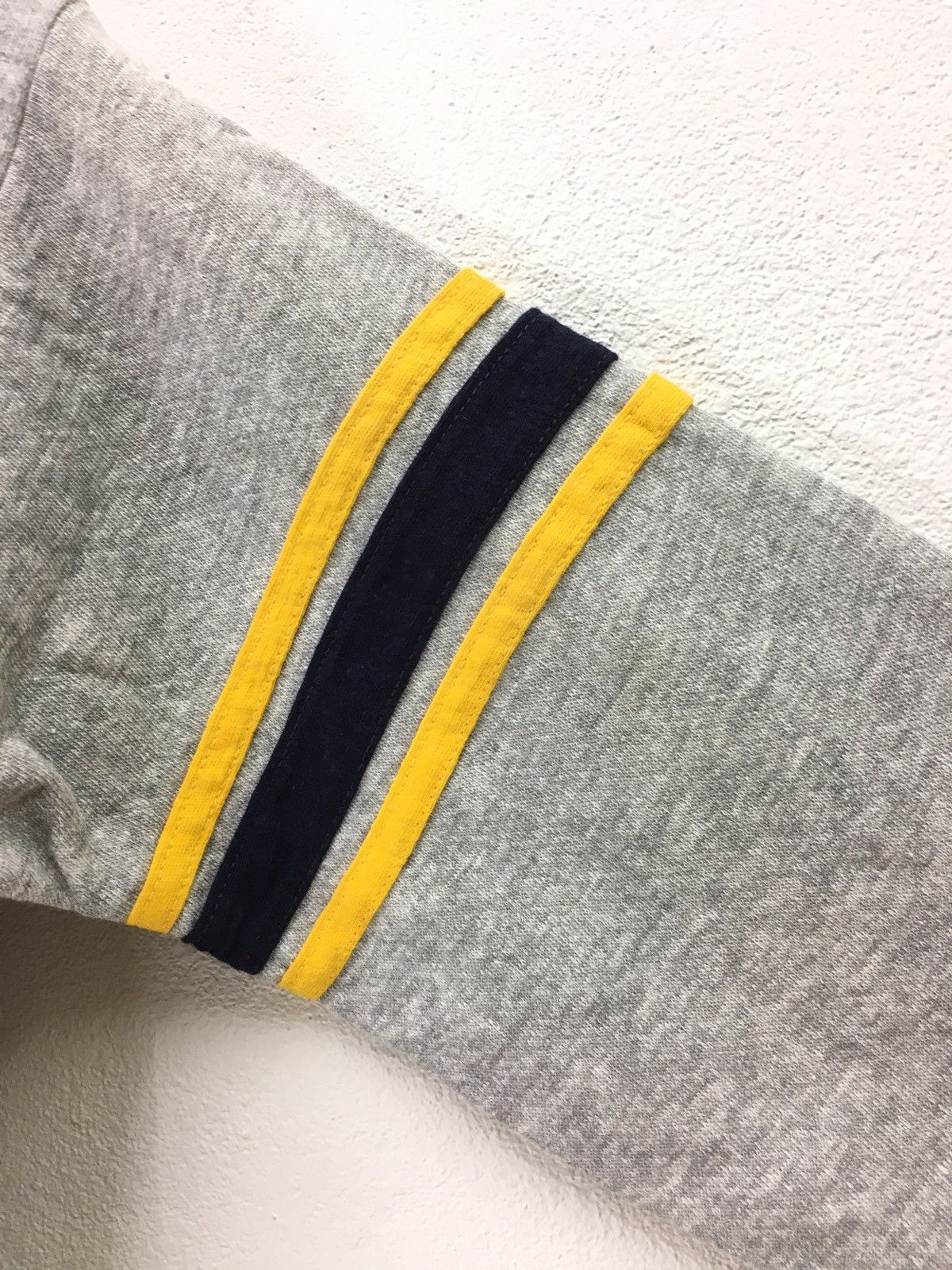 Champion Vintage Champion X University Of Alaska Sweatshirt Size US S / EU 44-46 / 1 - 5 Thumbnail