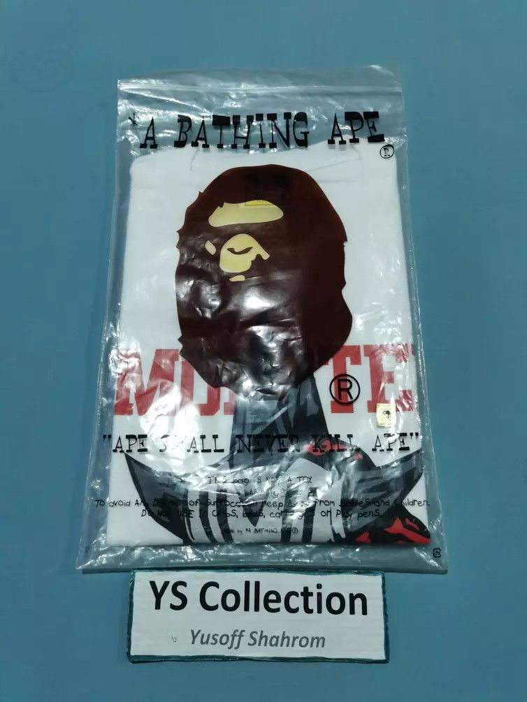 Bape Bape x Capcom Monster Hunter Tee Size US M / EU 48-50 / 2 - 5 Thumbnail