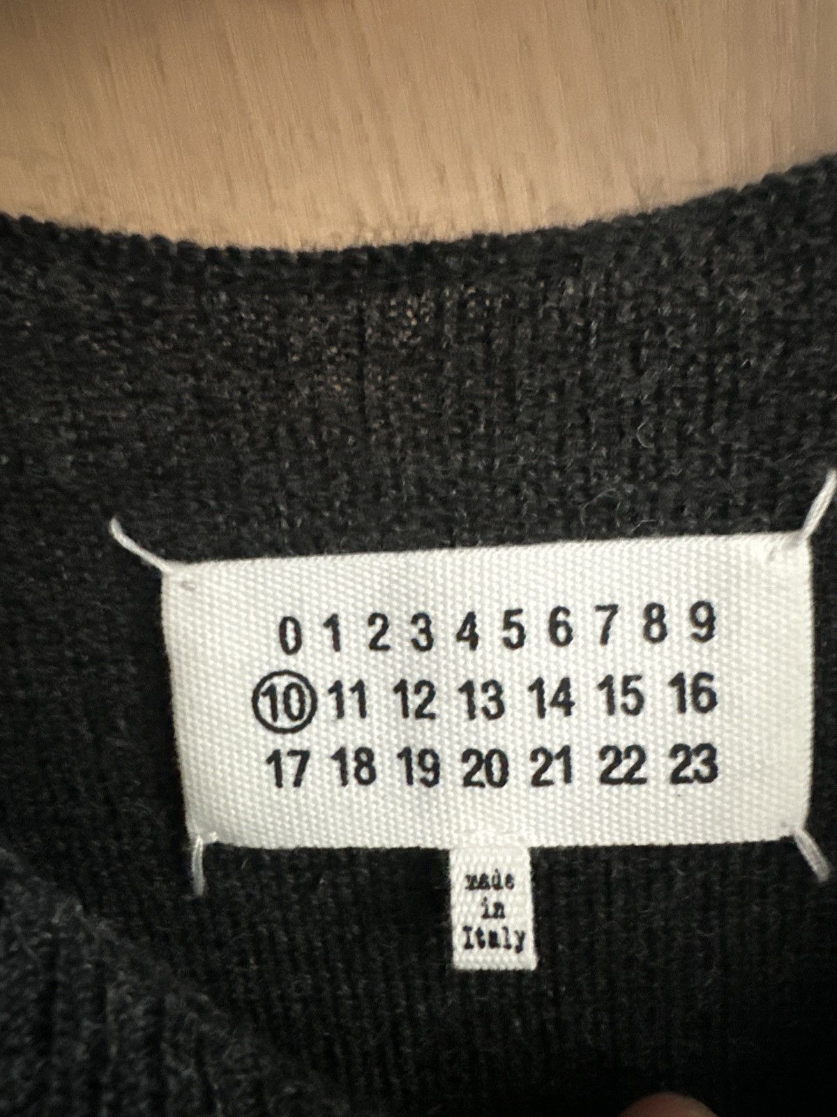 Maison Margiela Like a New! ¾ Sleeve Knit Size US XL / EU 56 / 4 - 5 Thumbnail