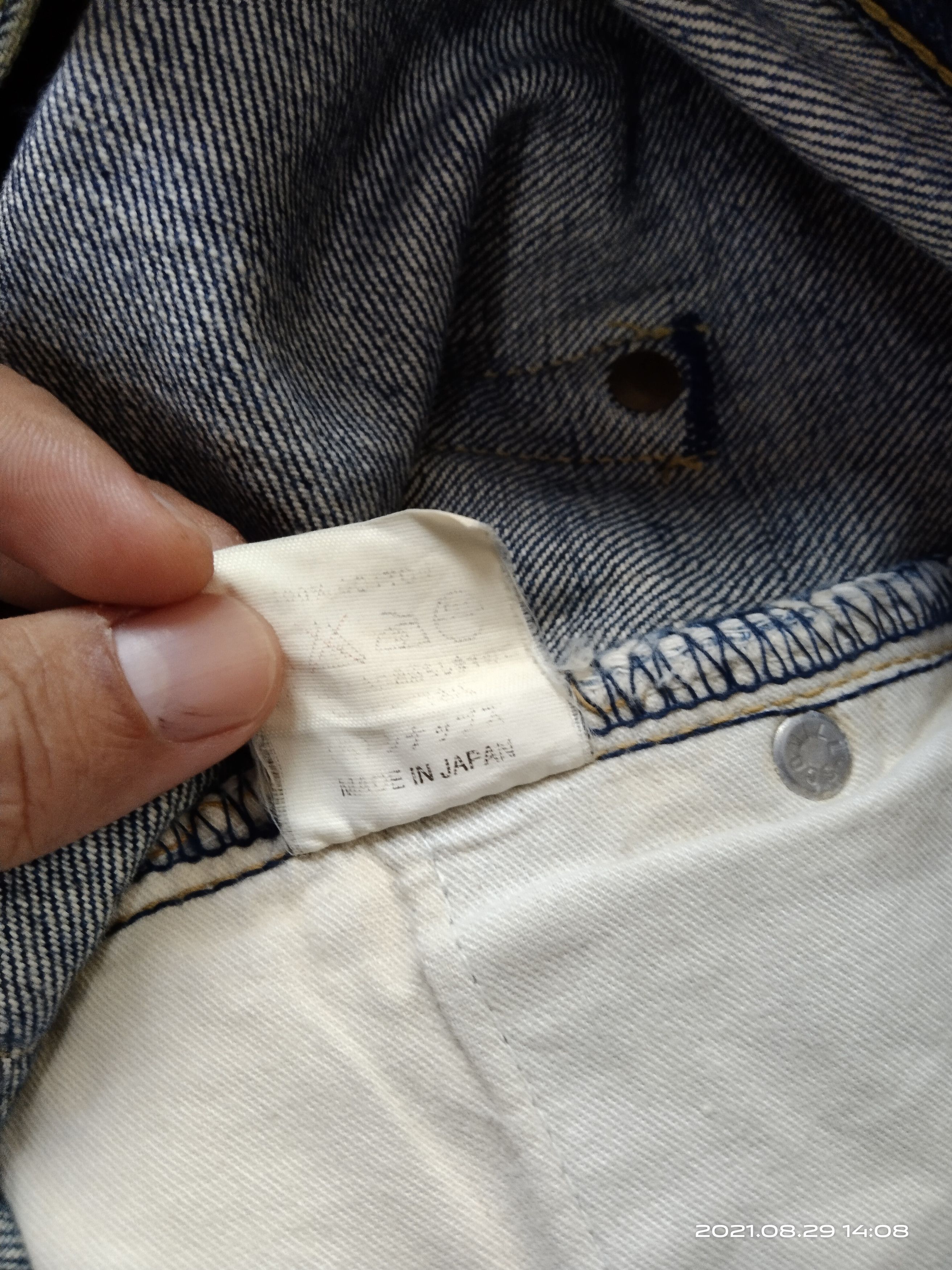 Japanese Brand DISTRESSED JAPANESE BRAND MADE IN JAPAN SELVEDGE DENIM Size US 33 - 9 Thumbnail