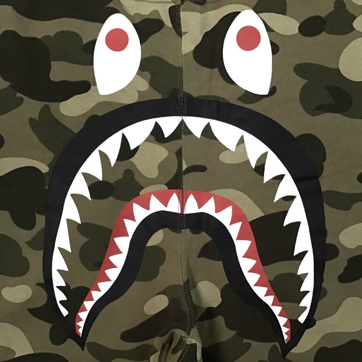 Bape beige camo Shark sweat shorts a bathing ape ★size L Size US 34 / EU 50 - 2 Thumbnail