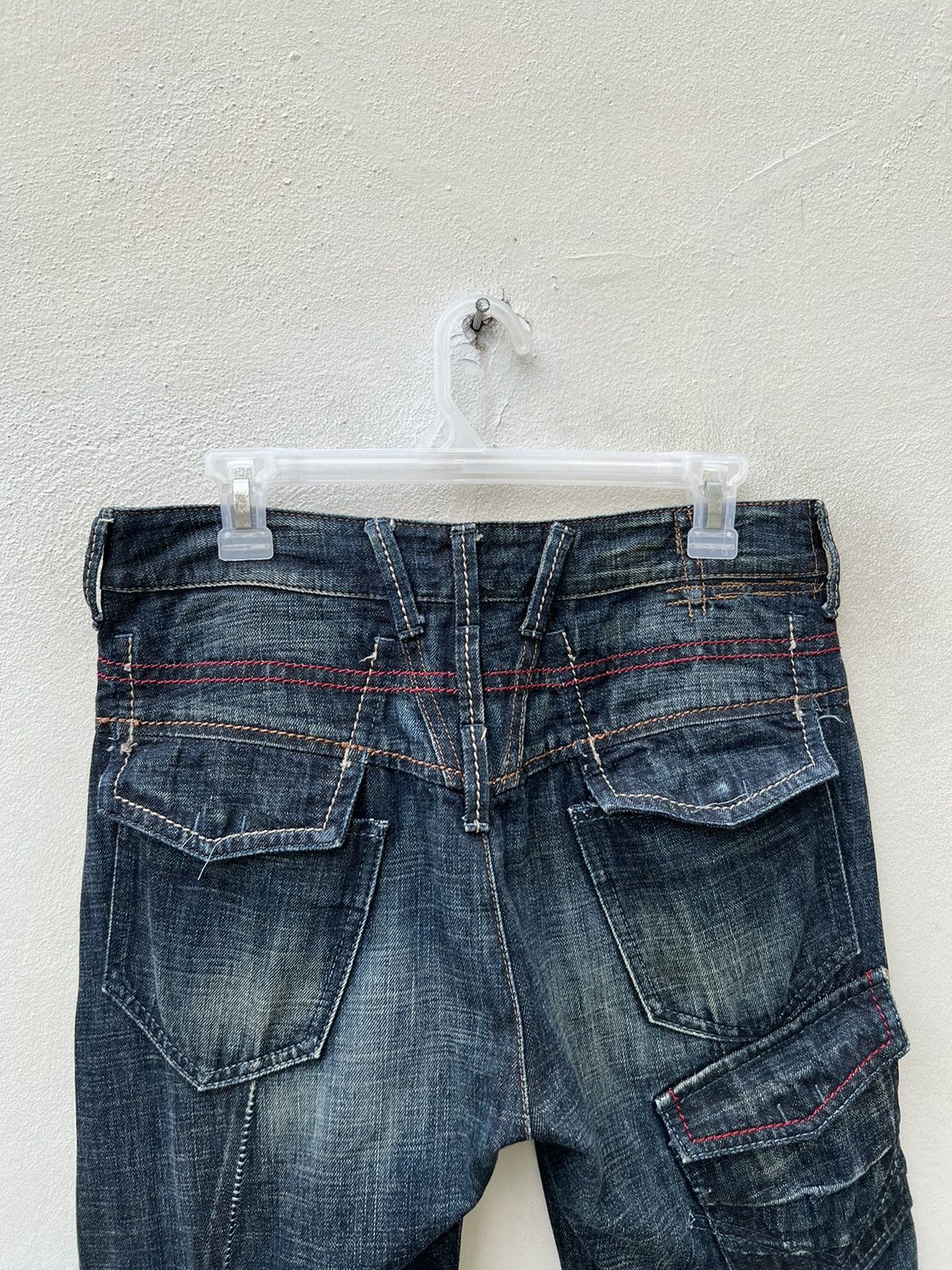 Marithe + Francois Girbaud Marithe Francois Girbaud Multiple Pocket Cargo Denim Pant Size US 30 / EU 46 - 16 Thumbnail