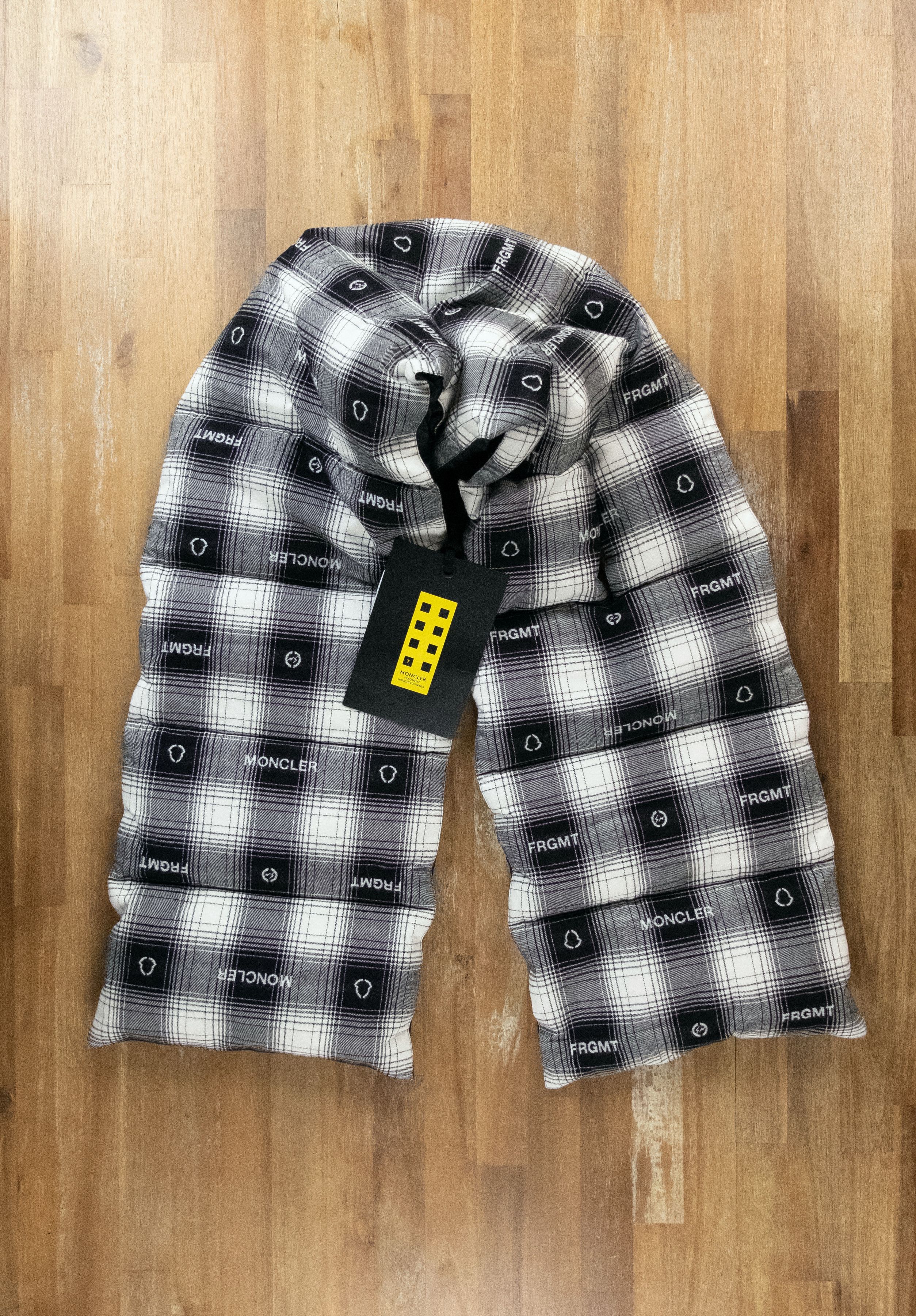 Moncler Moncler Genius 7 Fragment tartan logo down padded scarf Size ONE SIZE - 2 Thumbnail