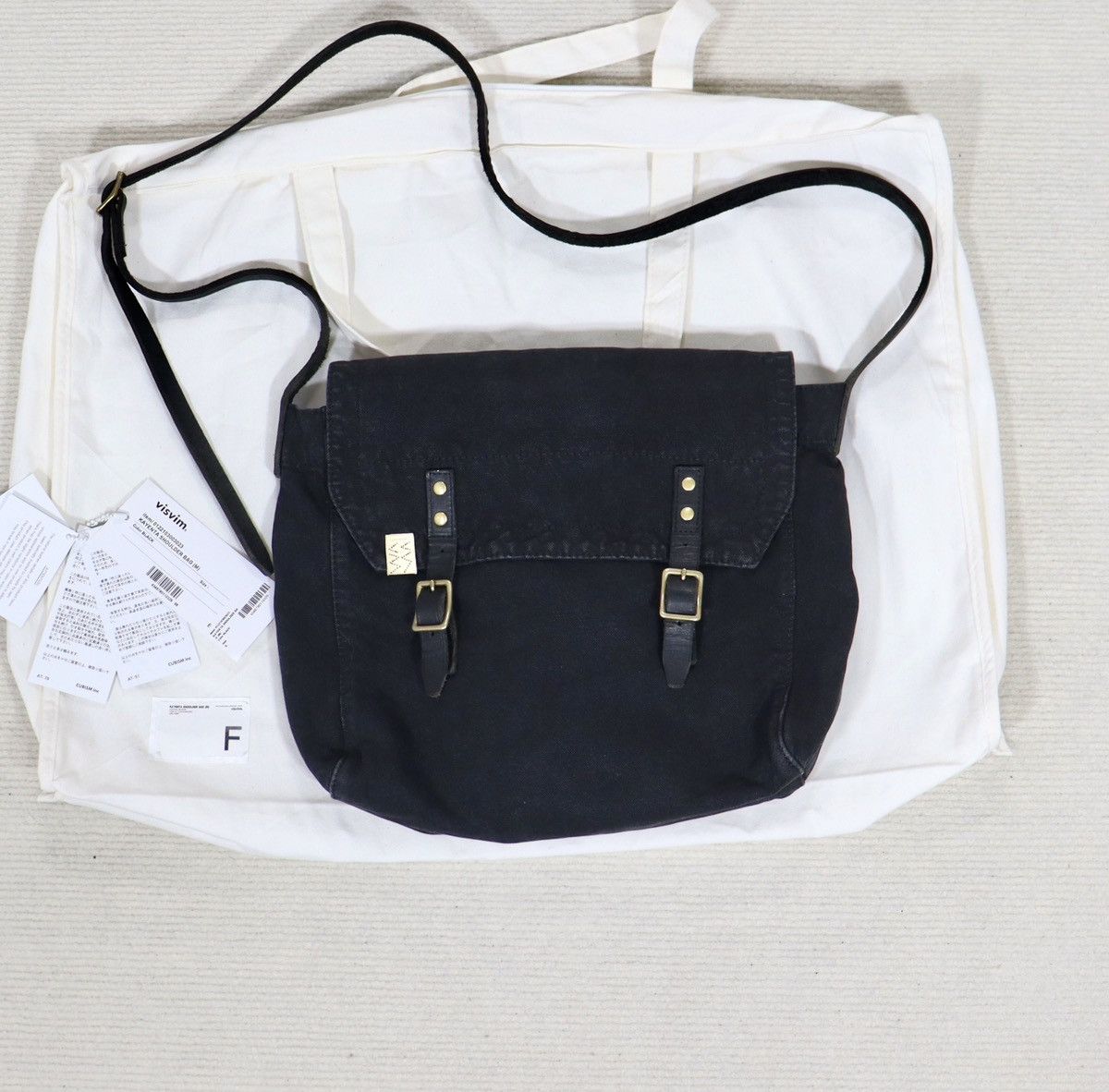 バッグ VISVIM KAYENTA SHOULDER BAG(L) On Sale Item Visvim Kayenta Shoulder Bag L Lt Brown 4880hkd