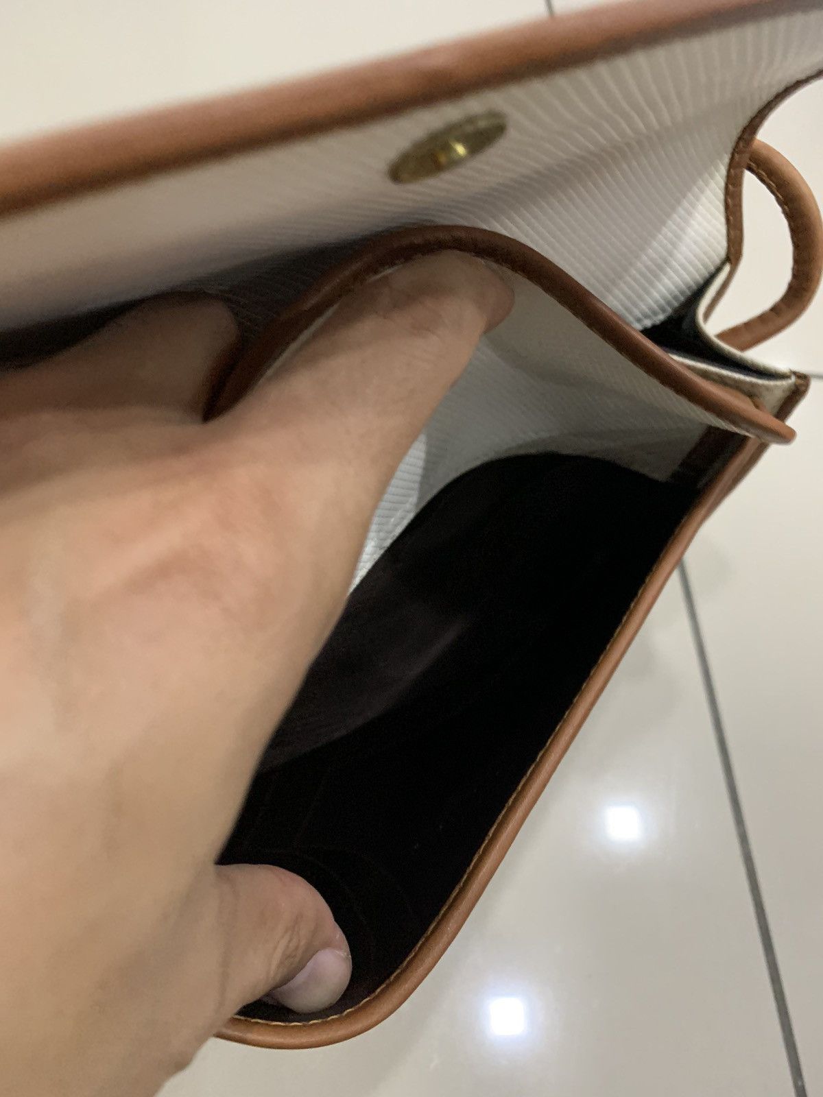 Bottega Veneta × Vintage VINTAGE BOTTEGA VENETA LEATHER CROSSBODY BAG Size ONE SIZE - 10 Thumbnail