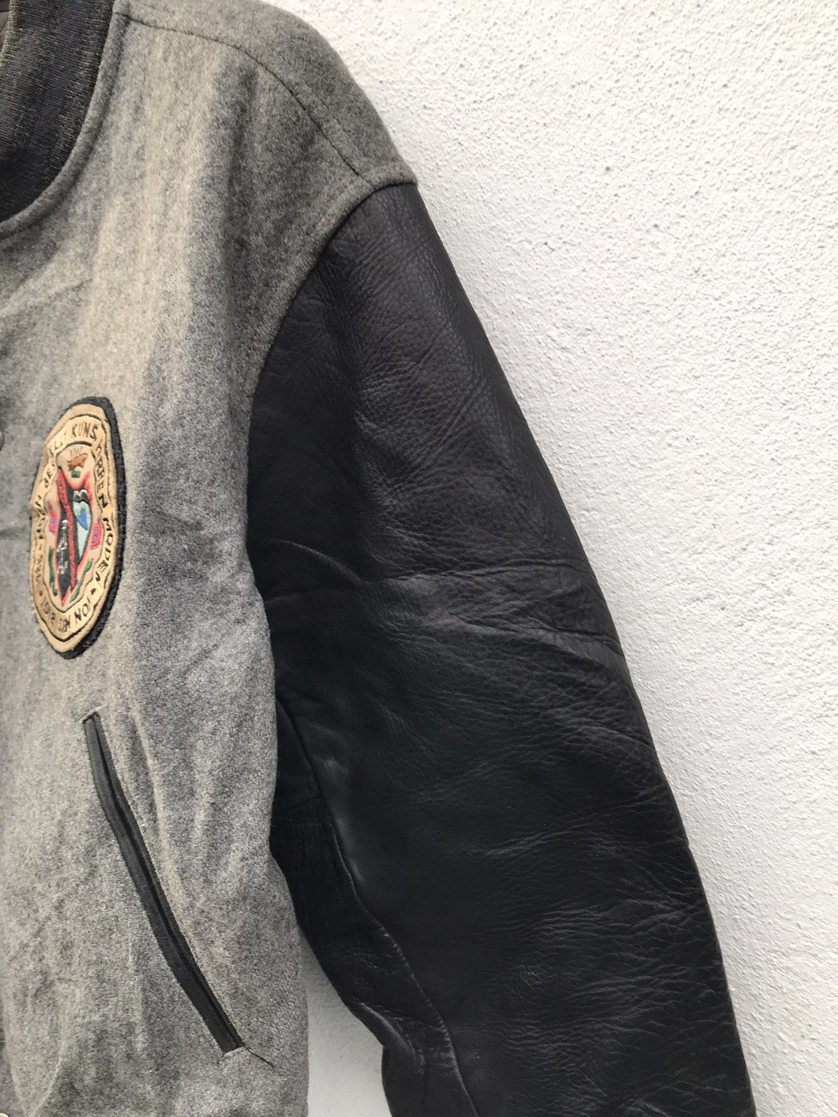 BIGI × Japanese Brand Vintage Men’s Bigi Big Logo Varsity Jackets Size US L / EU 52-54 / 3 - 6 Thumbnail