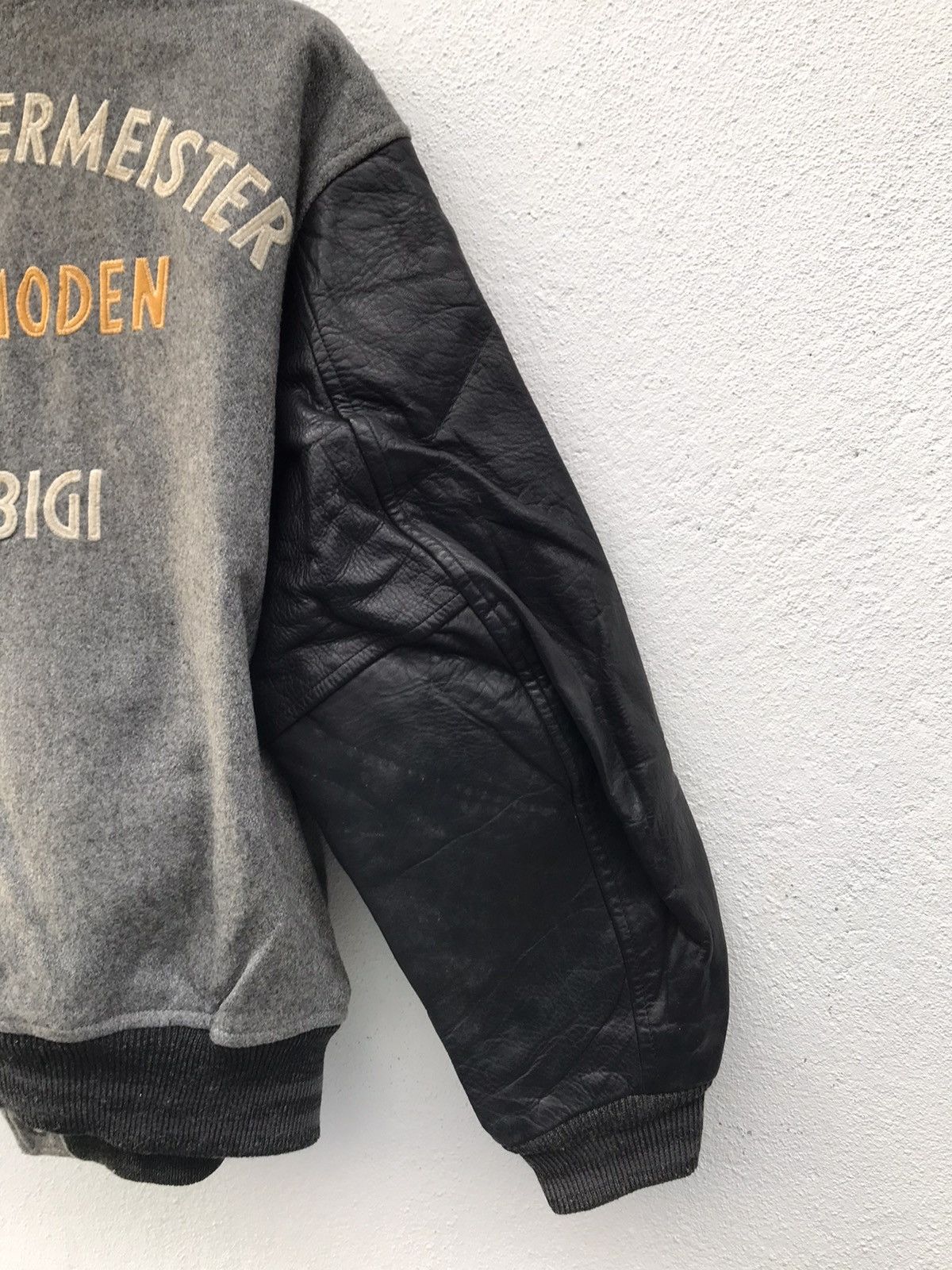 BIGI × Japanese Brand Vintage Men’s Bigi Big Logo Varsity Jackets Size US L / EU 52-54 / 3 - 16 Thumbnail