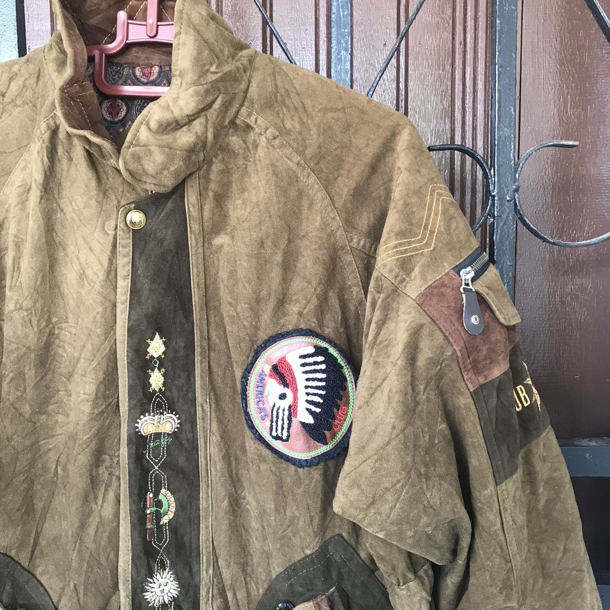 Vintage Vtg America’s Red Indian Club Native Jacket Size US M / EU 48-50 / 2 - 4 Thumbnail