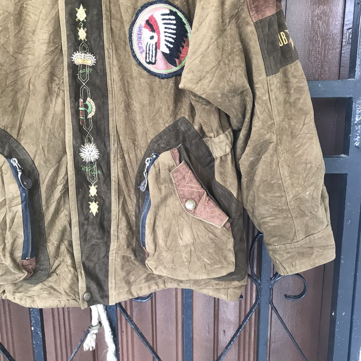 Vintage Vtg America’s Red Indian Club Native Jacket Size US M / EU 48-50 / 2 - 5 Thumbnail