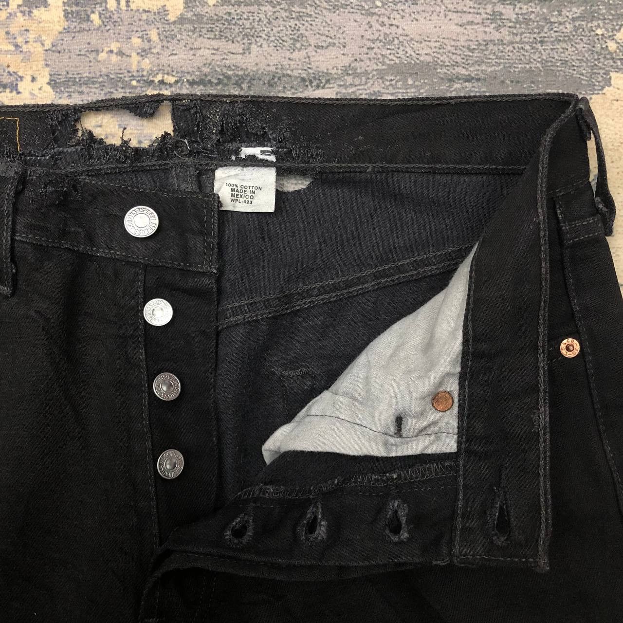 Levi's P172 VTG 501 LEVI'S RIPPED WAIST SLIMFIT JEANS Size US 32 / EU 48 - 8 Thumbnail