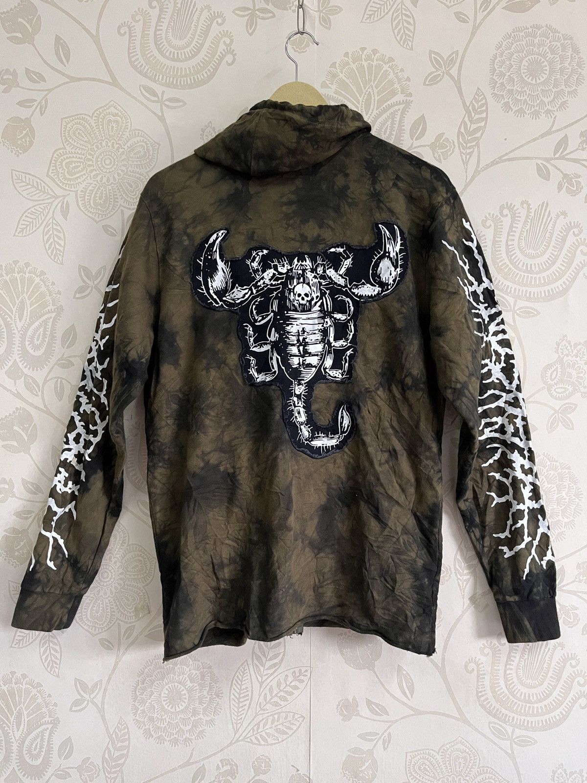 If Six Was Nine × Reason Vintage 90s Punk Metal Rock Band Tie Dye Sweater Hoodie Size US M / EU 48-50 / 2 - 24 Thumbnail