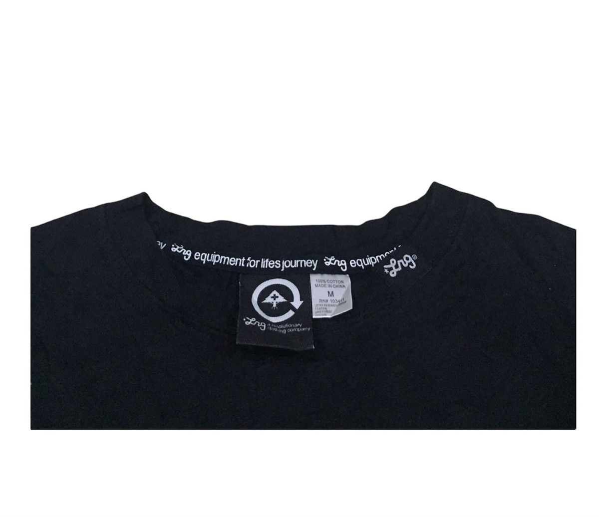LRG LRG Streetwear manifest destiny Virgin Mary tee shirt Size US M / EU 48-50 / 2 - 4 Thumbnail