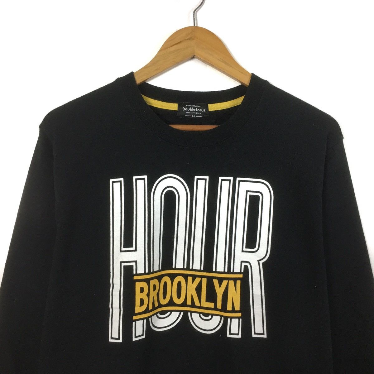 Brooklyn Cloth × Brooklyn Clothing Vintage Brooklyn Hour Double Focus CrewNeck Size US M / EU 48-50 / 2 - 3 Thumbnail
