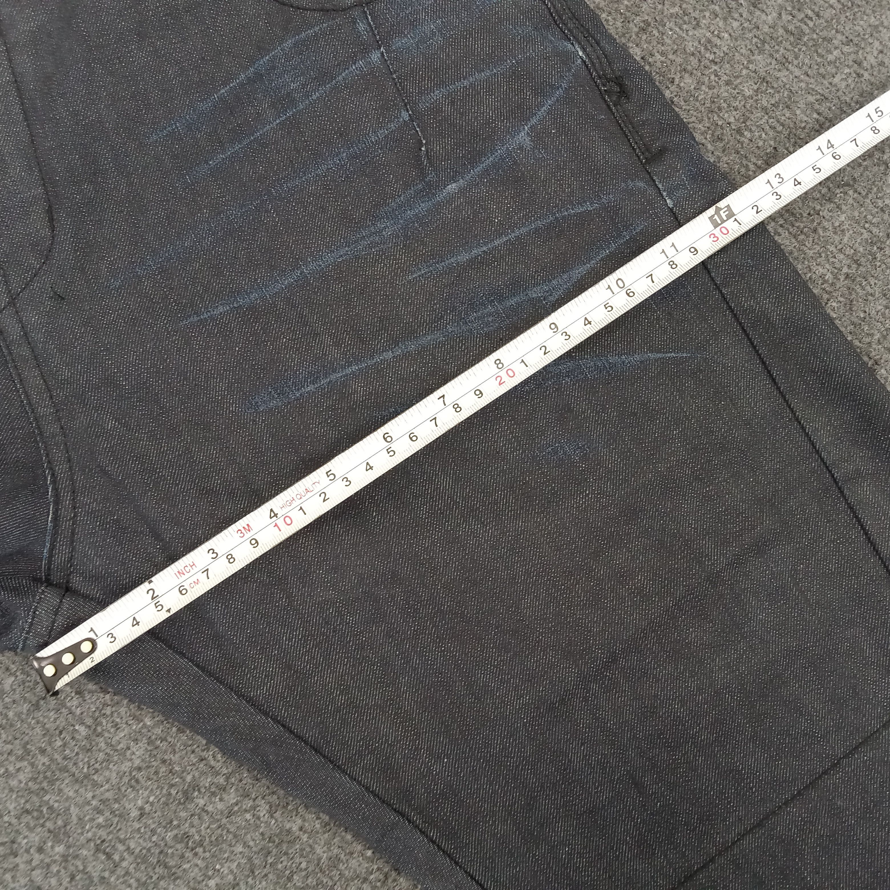 Alexander McQueen × Vintage Alexander McQueen Italian Designer Short Pants Denim Size US 32 / EU 48 - 11 Thumbnail