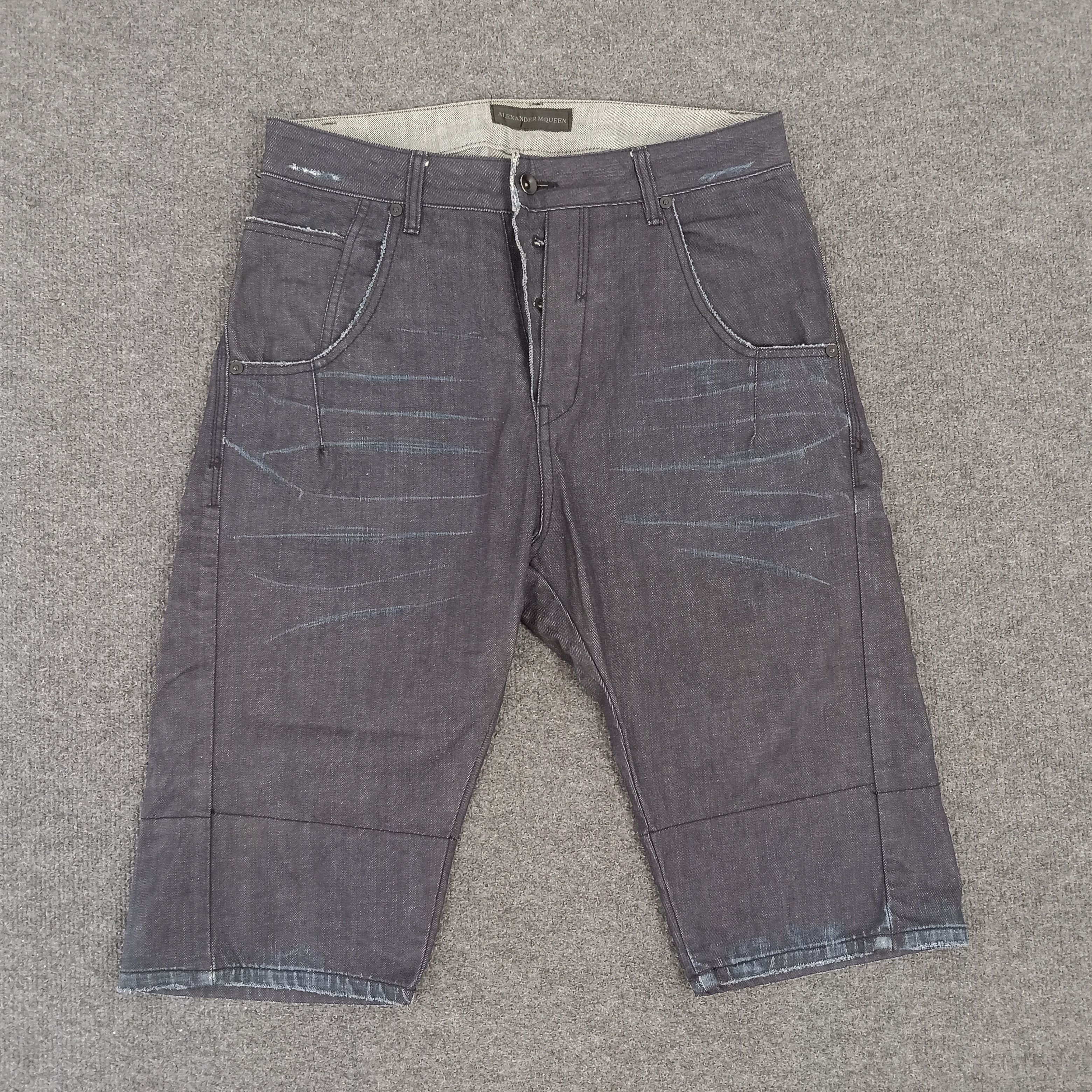Alexander McQueen × Vintage Alexander McQueen Italian Designer Short Pants Denim Size US 32 / EU 48 - 1 Thumbnail