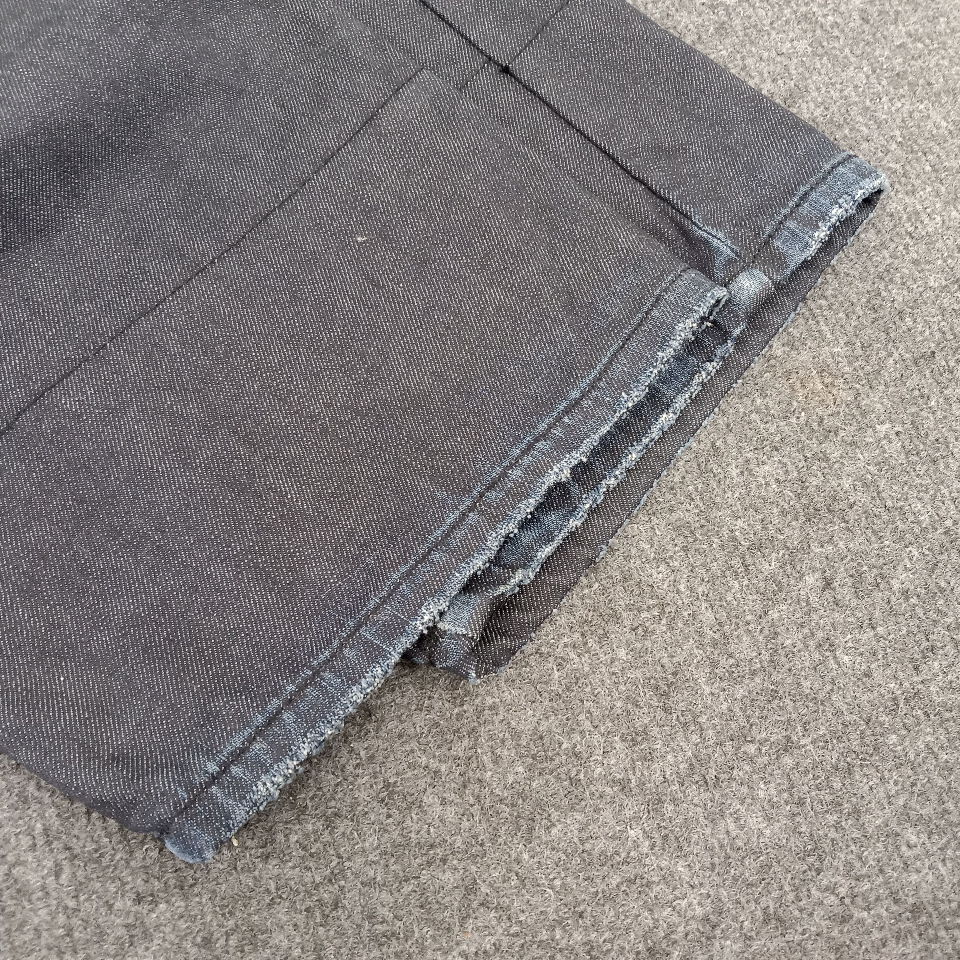 Alexander McQueen × Vintage Alexander McQueen Italian Designer Short Pants Denim Size US 32 / EU 48 - 7 Thumbnail