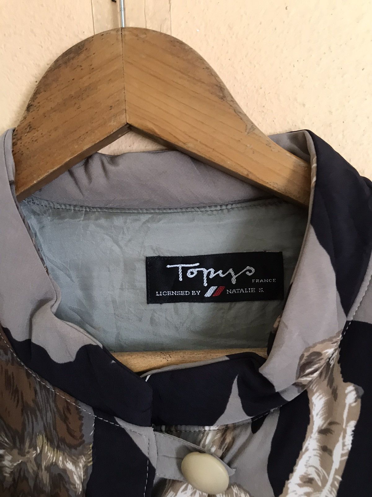 20471120 × Beauty Beast × Designer Topyo galden home tokyo fashion overprint jacket oversized Size US M / EU 48-50 / 2 - 8 Thumbnail