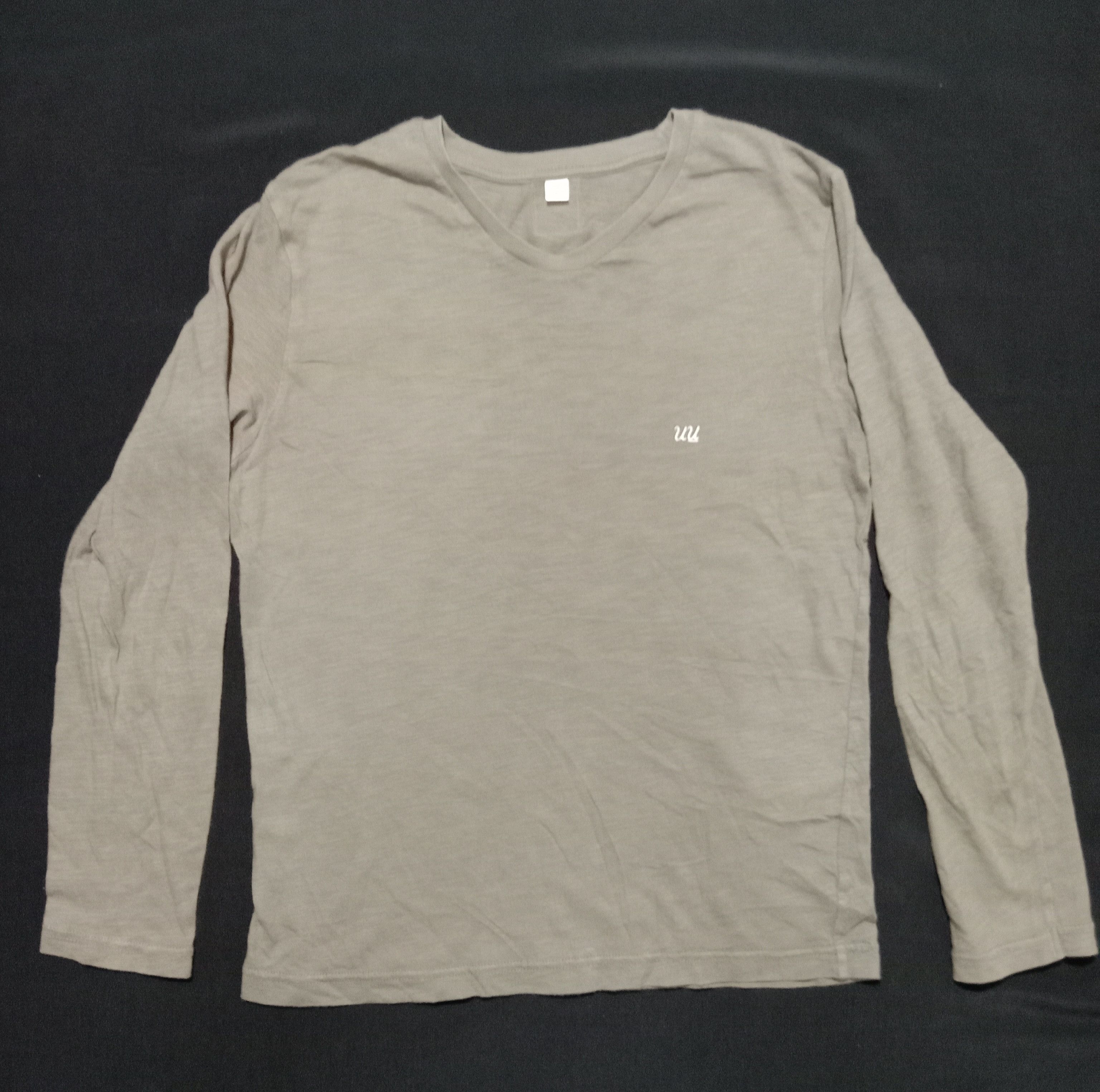 Japanese Brand Undercover Uniqlo Women/Girl/Kids Tee Embroidery Logo Size XS / US 0-2 / IT 36-38 - 1 Thumbnail