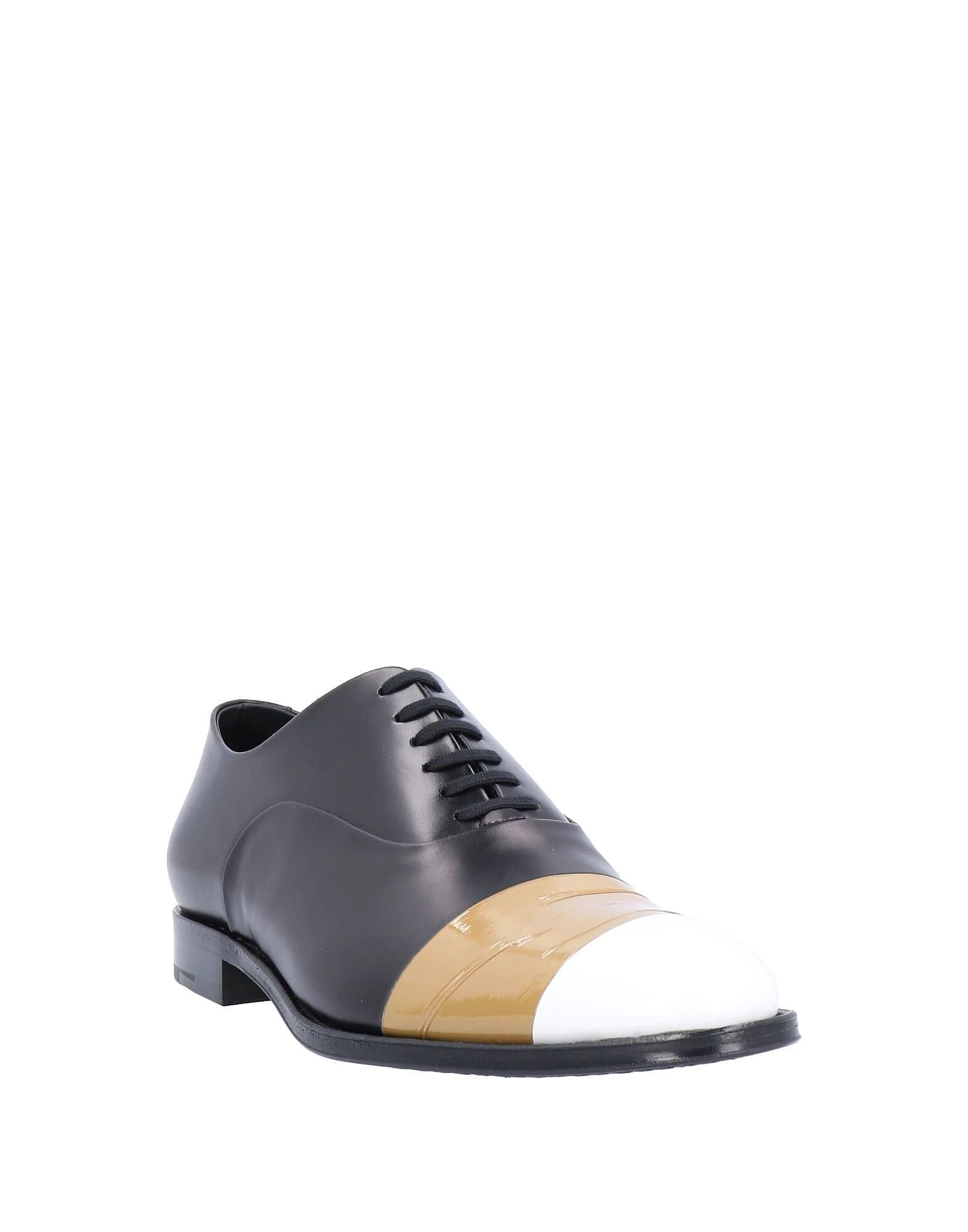 Burberry Laced shoes in White Size US 11 / EU 44 - 2 Thumbnail