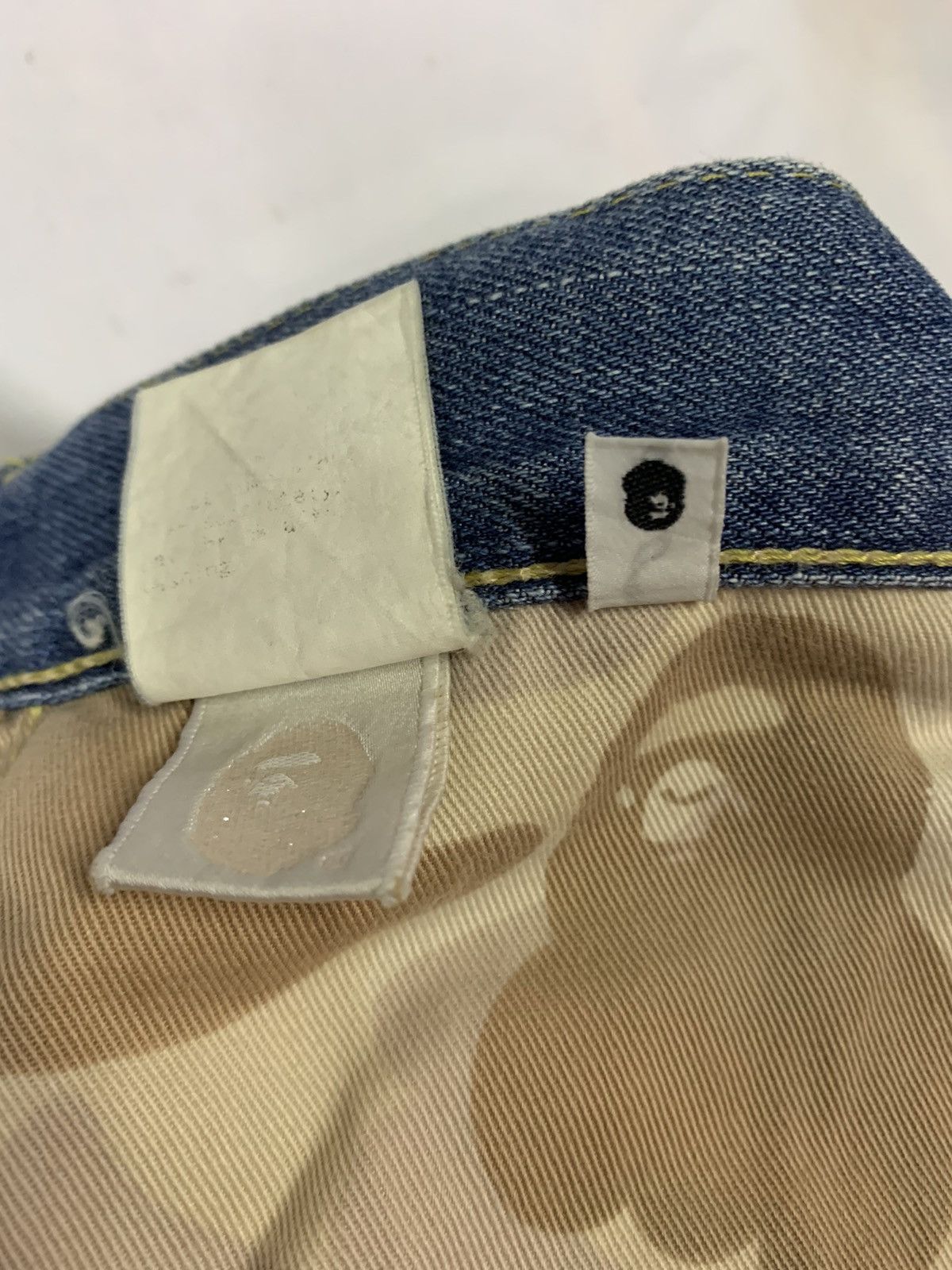 Bape VTG OG BAPE HEAD CAMO DENIM W36 Size US 36 / EU 52 - 11 Thumbnail